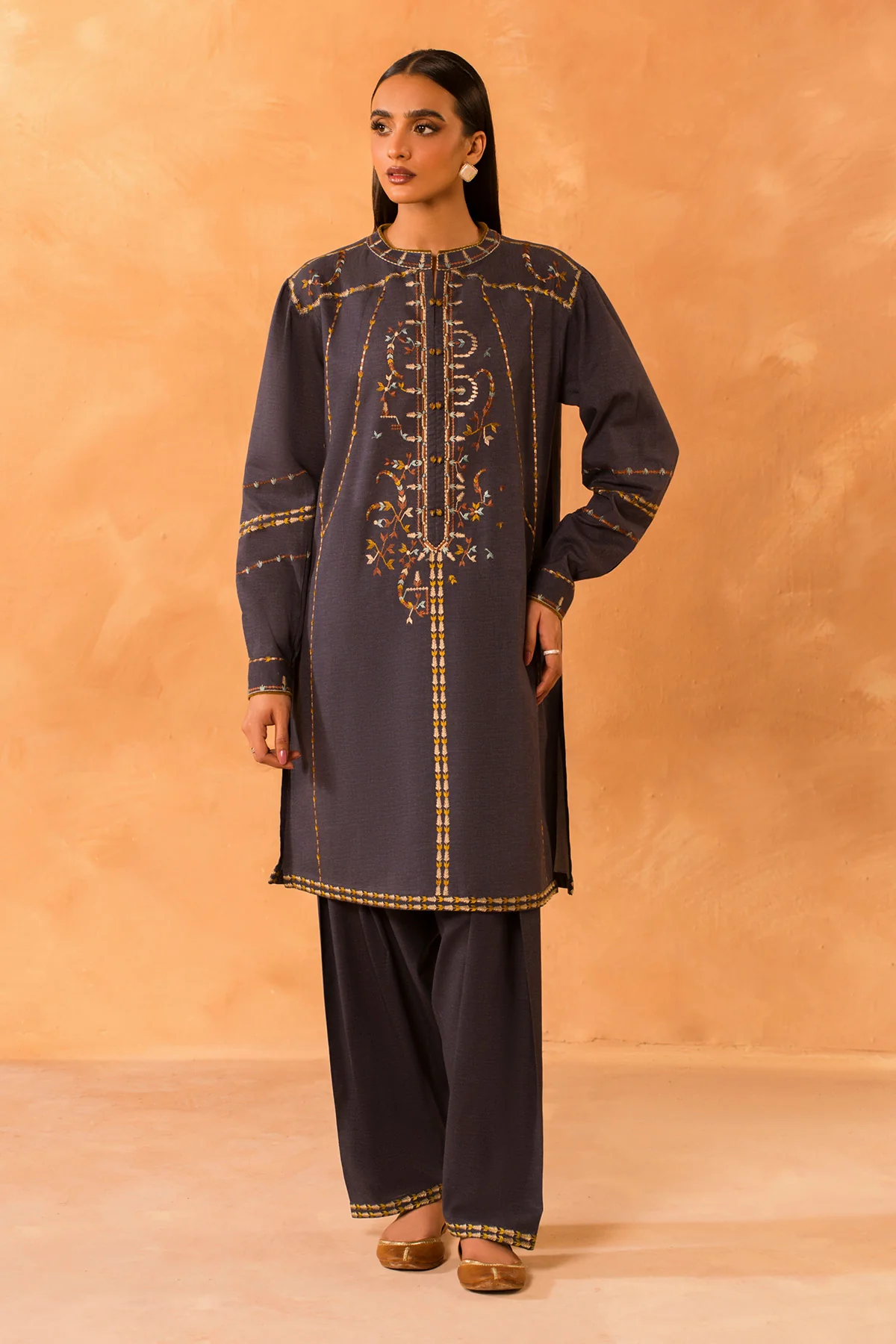 KHADDAR | EMBROIDERED