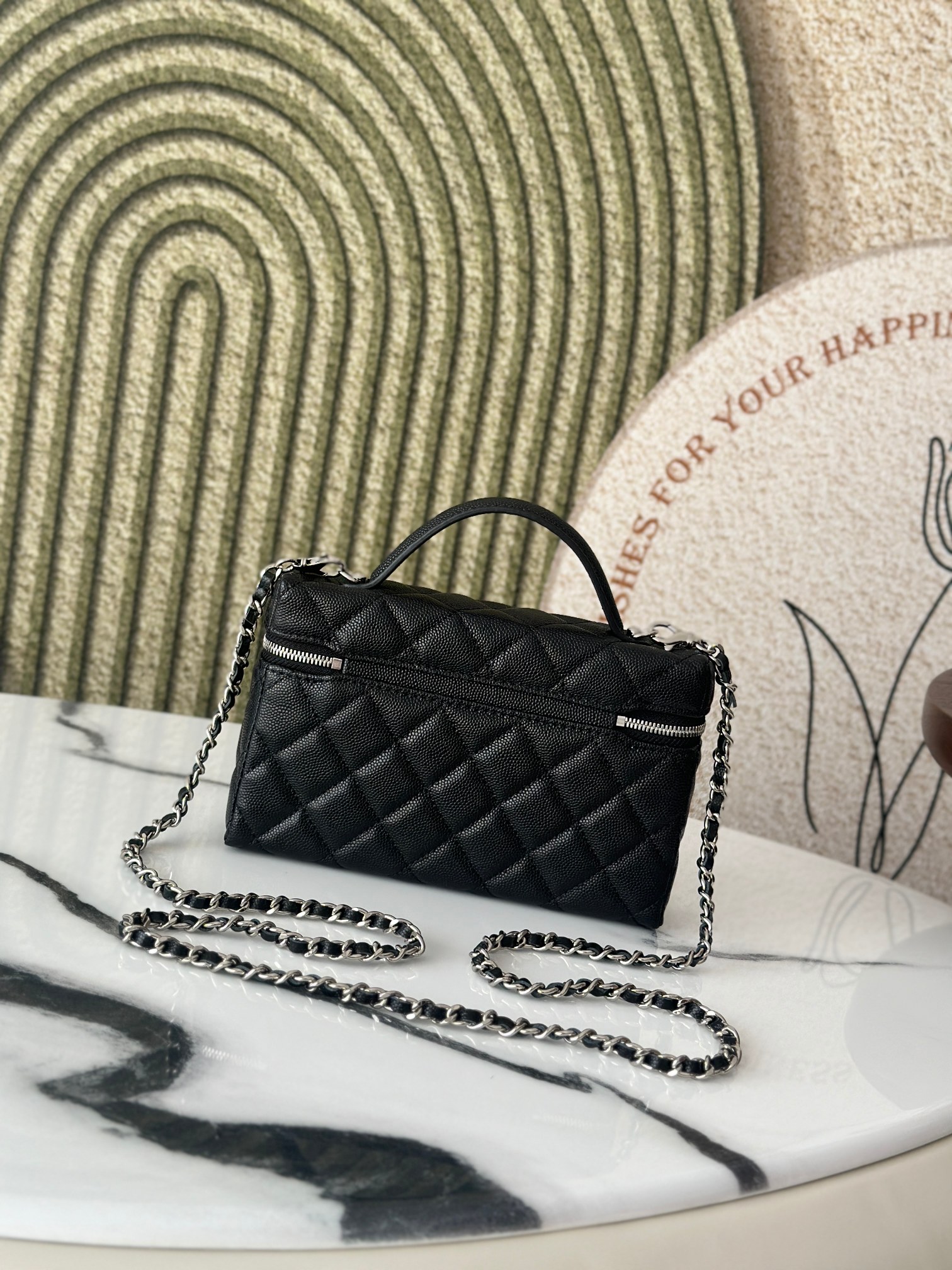 25B Black Caviar Quilted Long Vanity Case with Silver CC Logo & Silver Hardware - Mocuir