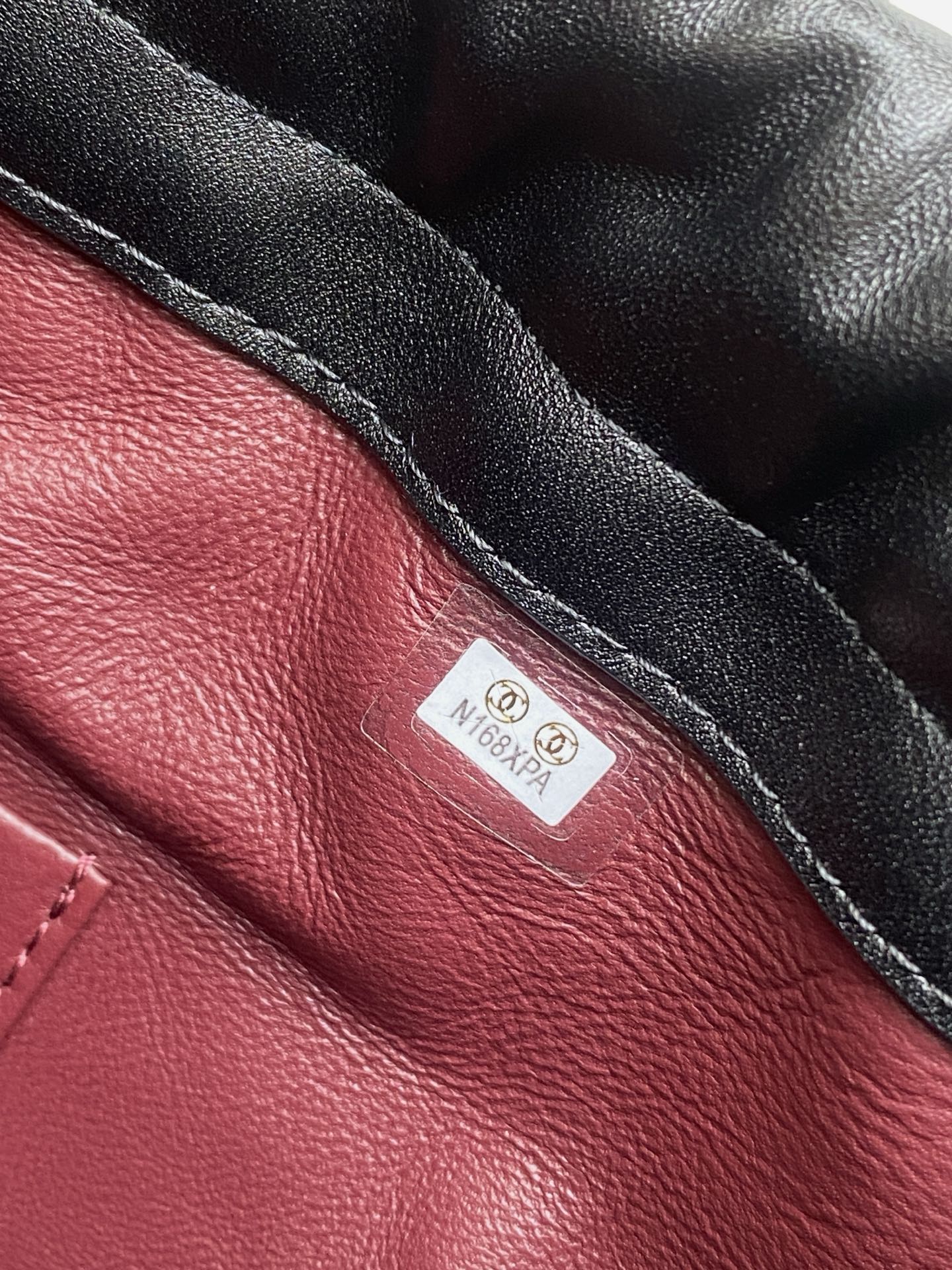 24BQuilted Lambskin Drawstring Hobo Bag（Black） - Mocuir