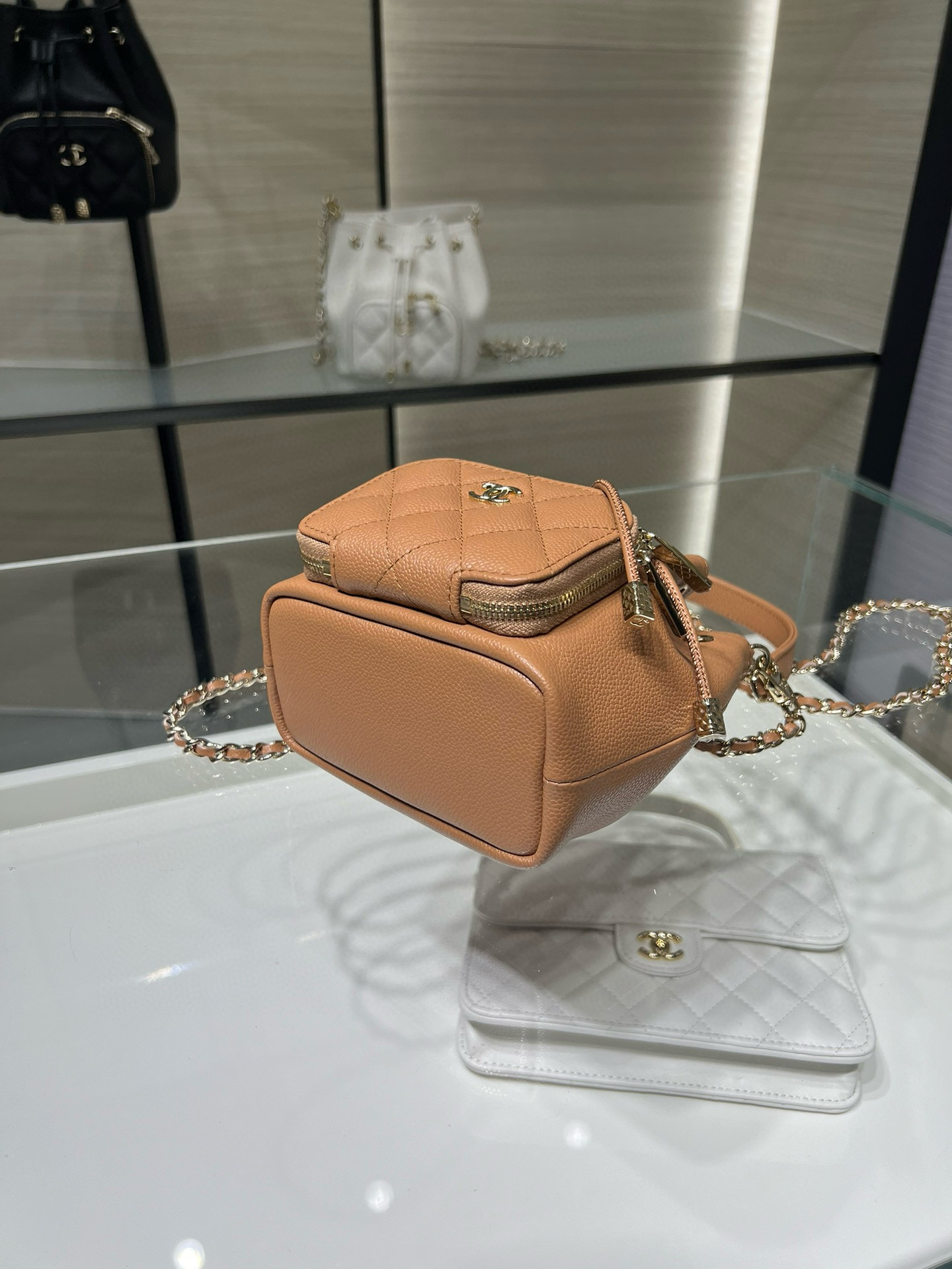 Small Drawstring Bucket Bag in Apricot Quilted Grained Calfskin with Gold-Tone Metal (Model AP4775) - Mocuir