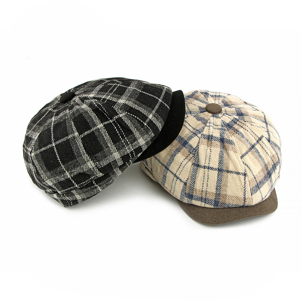 Men's Retro Beige Plaid Fleece-Lined Adjustable Newsboy Cap