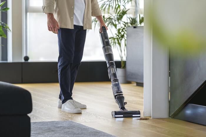 HOOVER - Aspirapolvere ricaricabile HFX10P 011-Nero