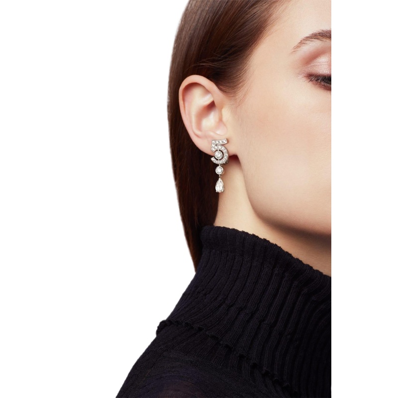 N°5 Drop White Gold Earrings