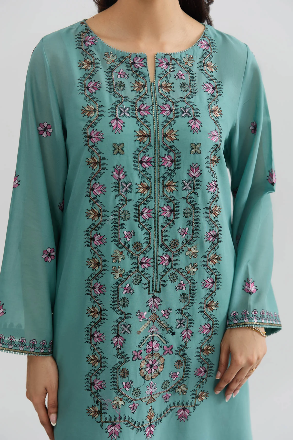 SWISS LAWN | EMBROIDERED