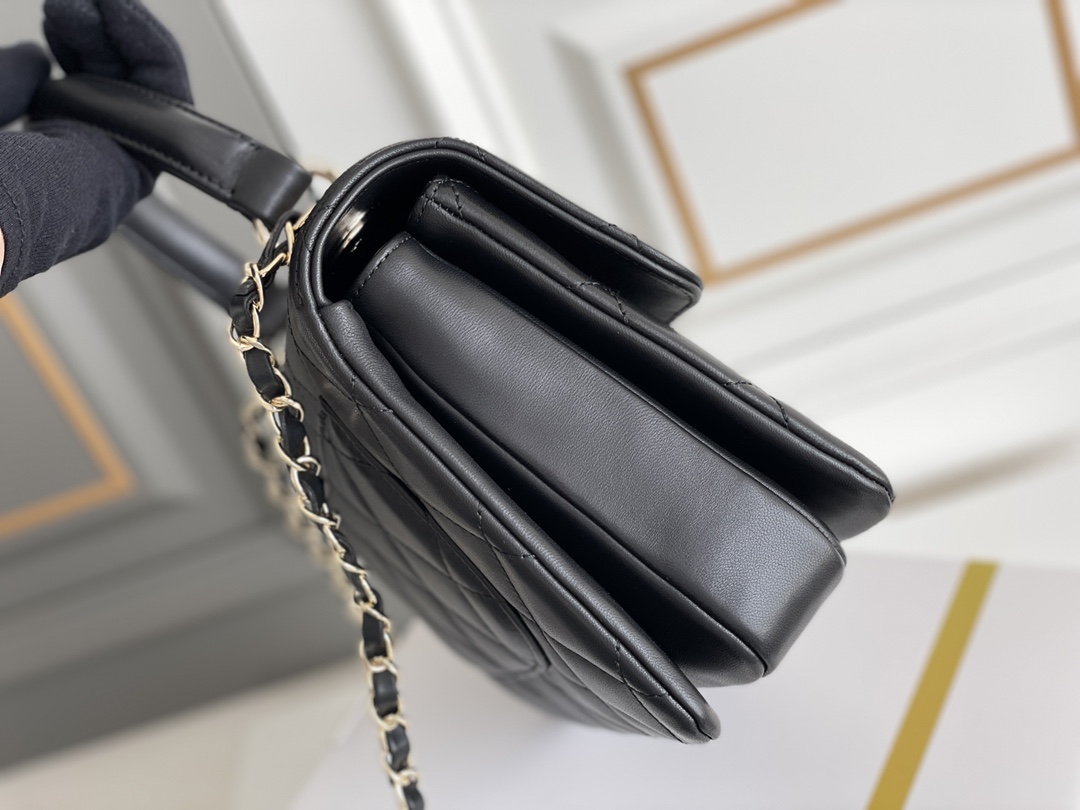 Trendy CC Small Top Handle Flap Bag in Black Quilted Lambskin with Gold-Tone Hardware (Model A92236) - Mocuir