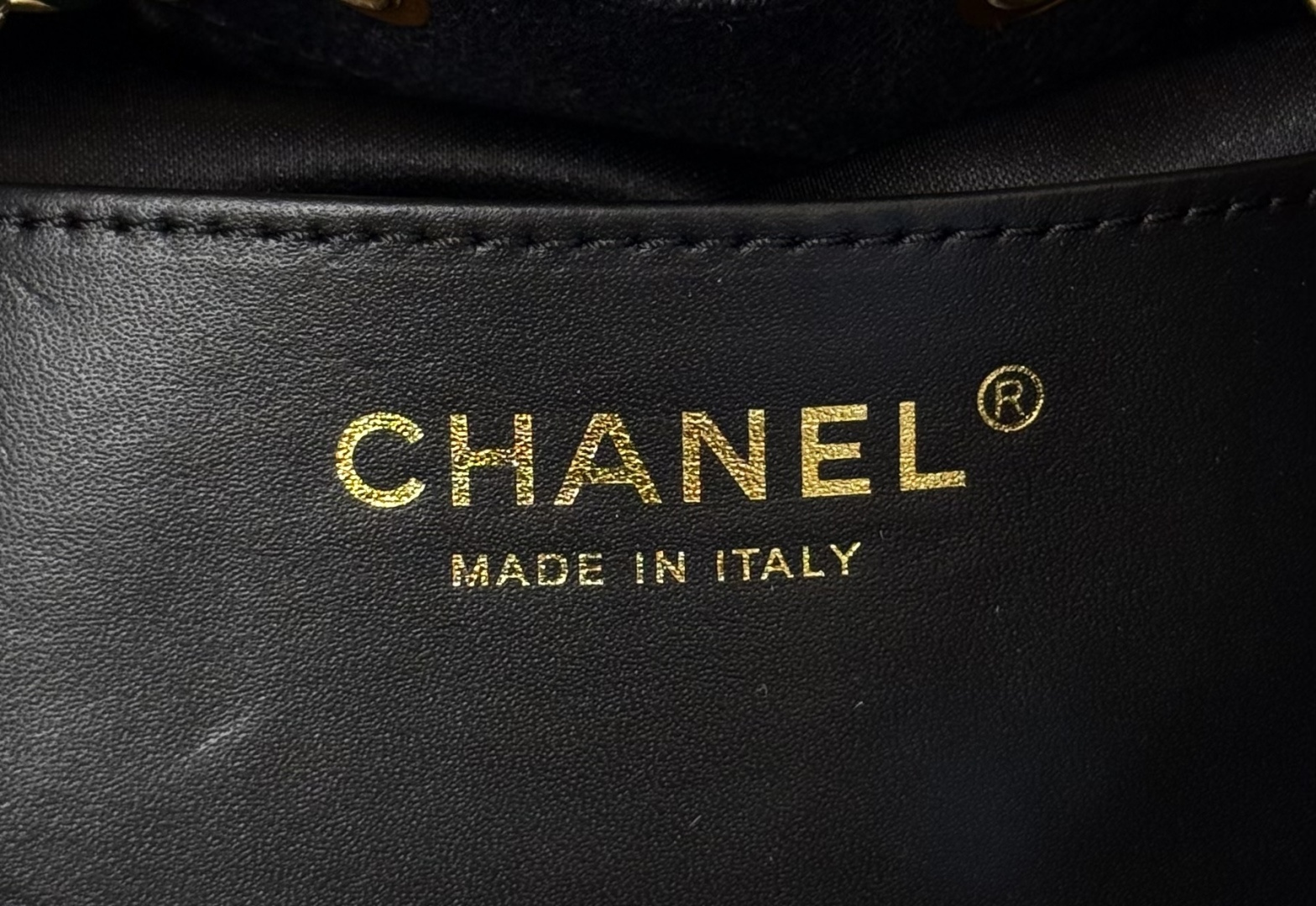 25 Small Hobo Bag (AS5293) in Black Washed Denim & Antique Gold-Tone Hardware - Mocuir