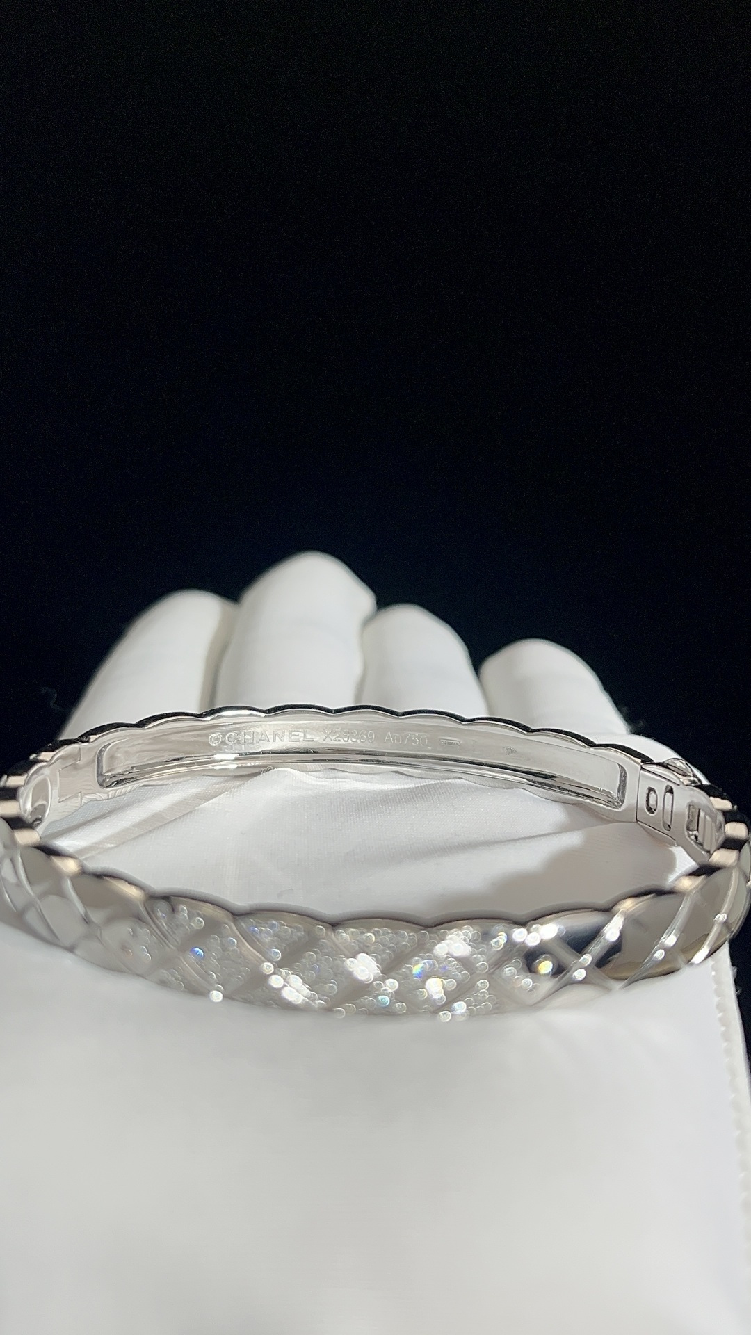 Quilted Half Pavé Diamond Bracelet