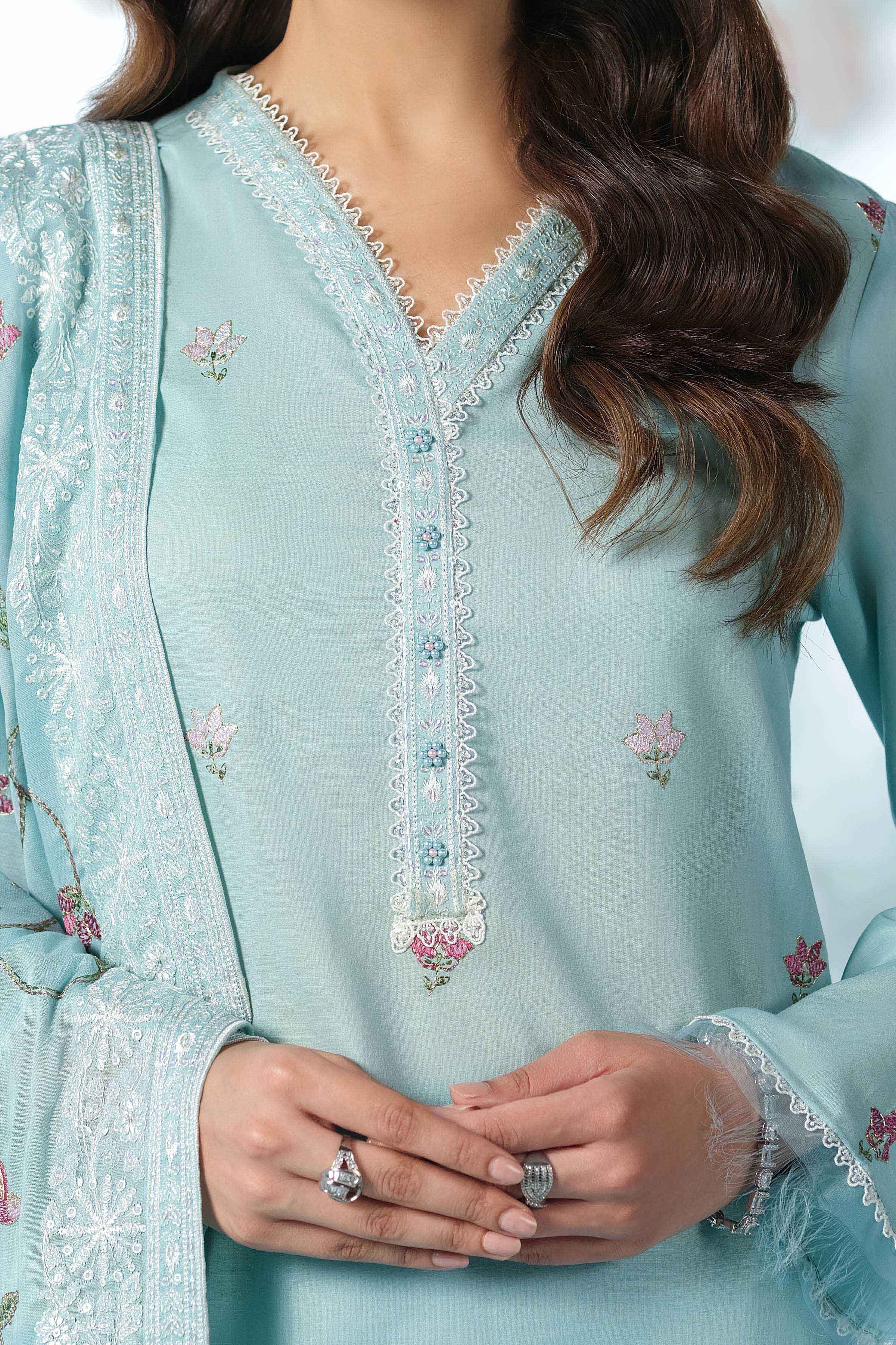 LAWN | EMBROIDERED