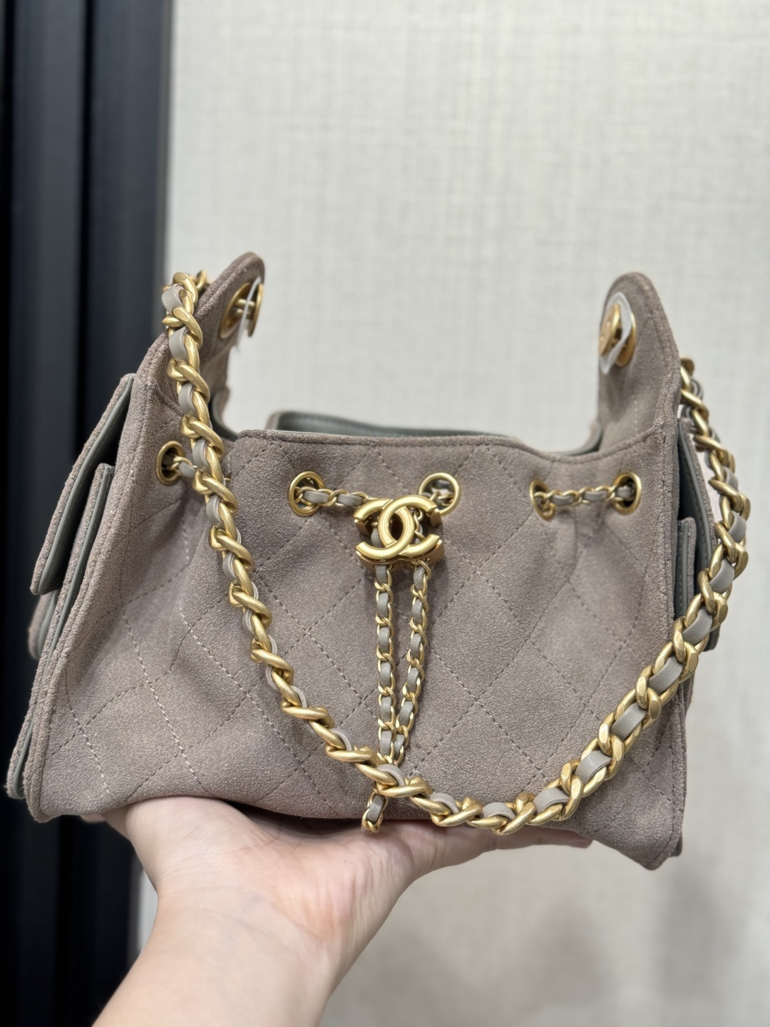 25Bag Mini Drawstring Bag（Gray Brown） - Mocuir