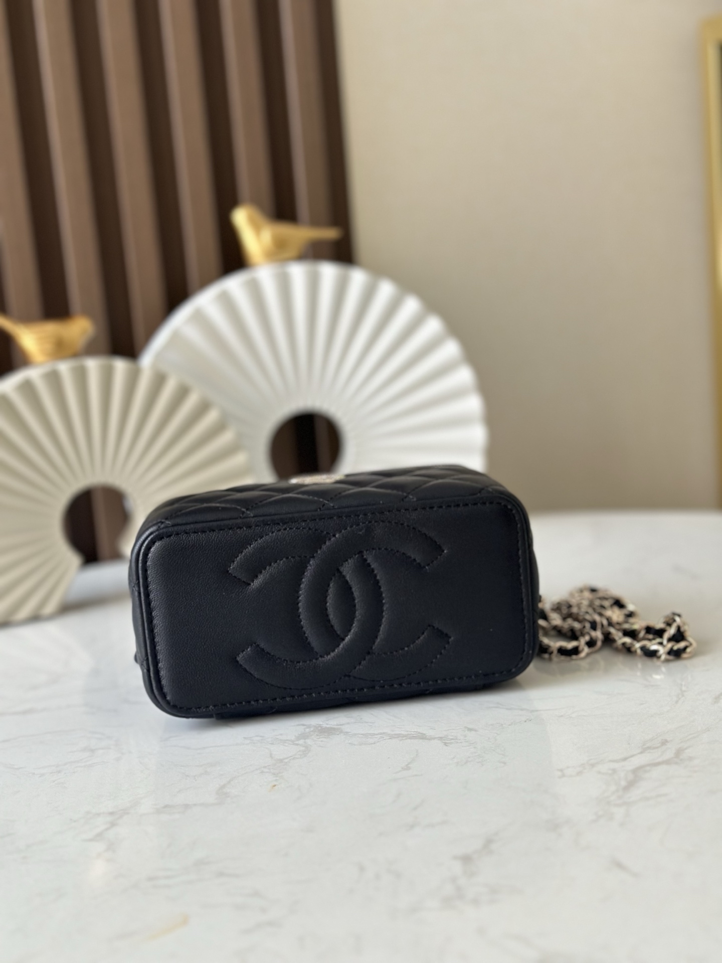 Black Lambskin Quilted Small Vanity Case with Crystal Handle (Model A66068) - Mocuir