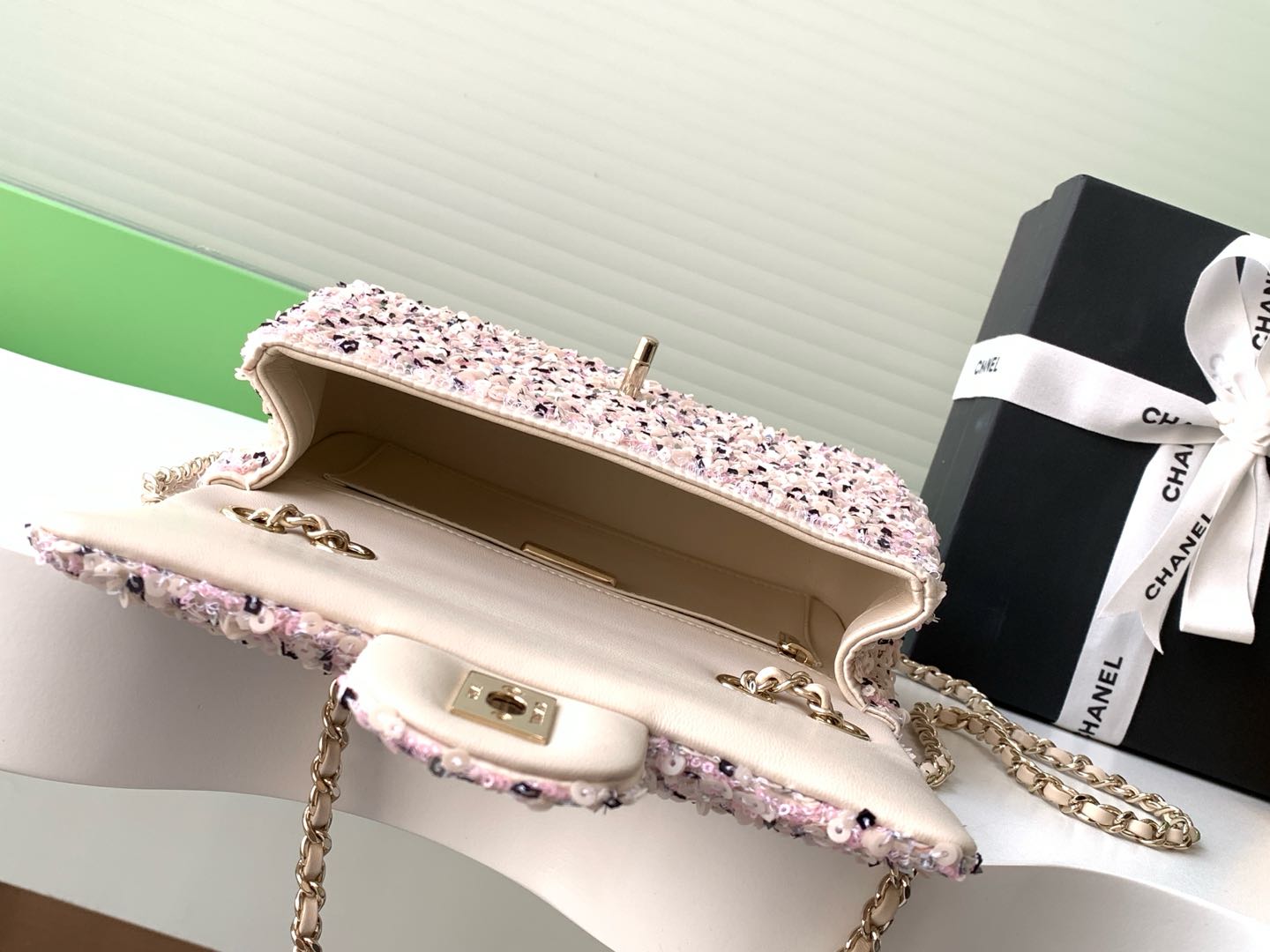 Classic Flap Mini in Light Pink Sequin - Mocuir