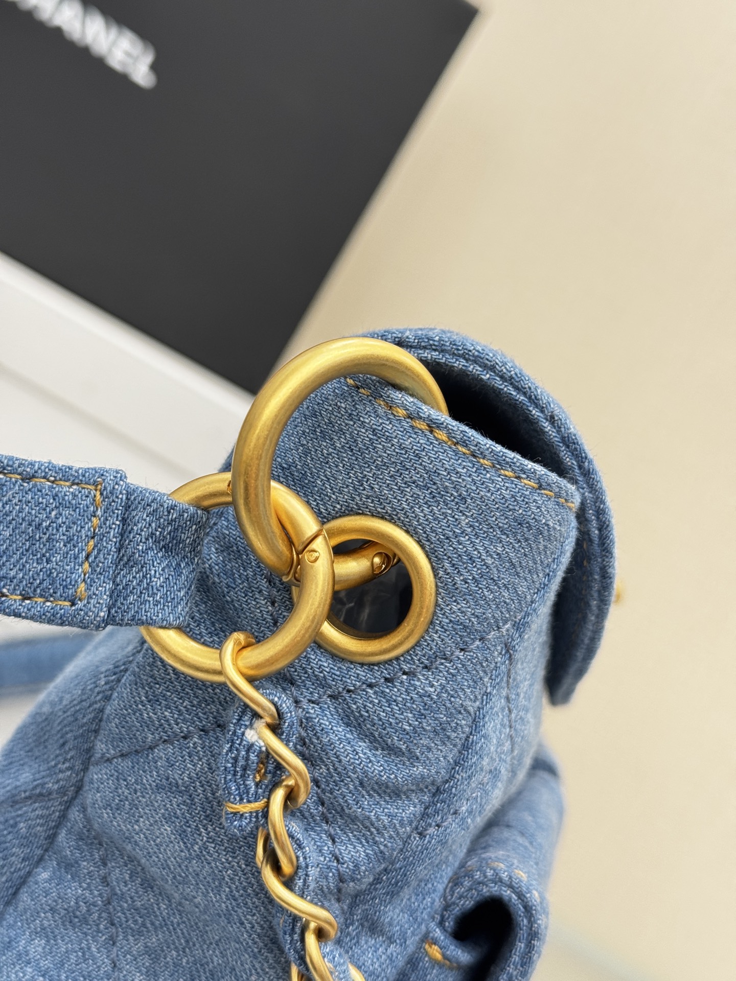 Denim Messenger Bag - Mocuir