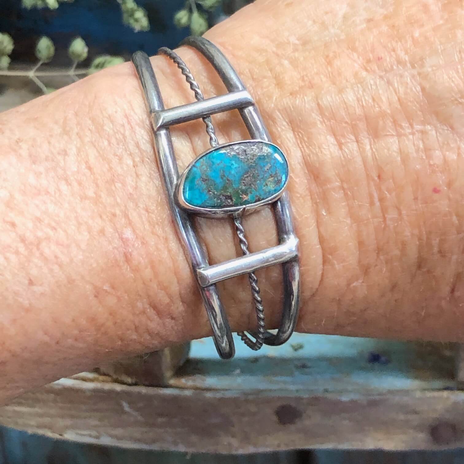 Vintage Navajo Turquoise Bracelet Sterling Silver