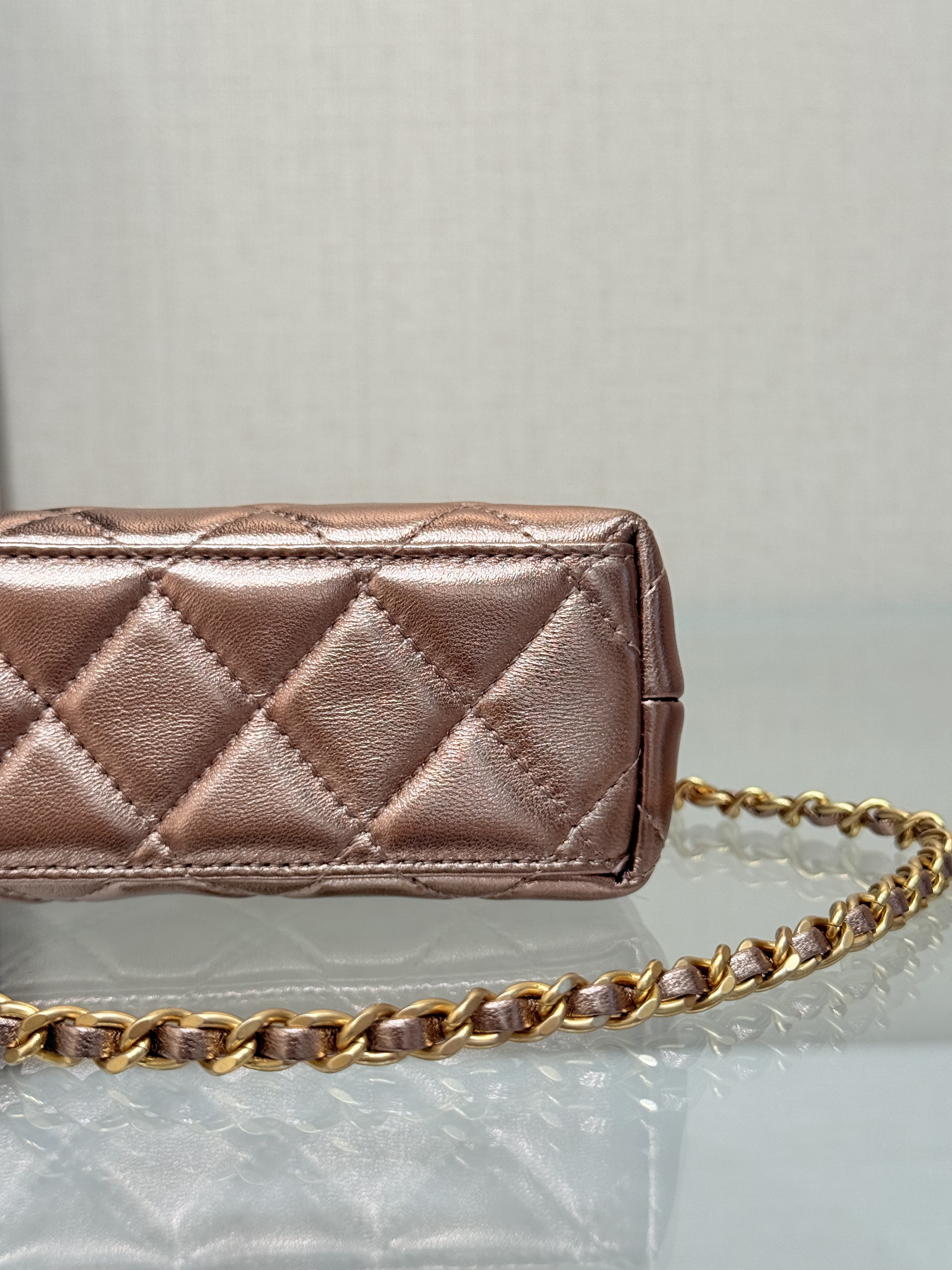 Mini Kelly Bag with Handle（Metallic Rose Gold ） - Mocuir
