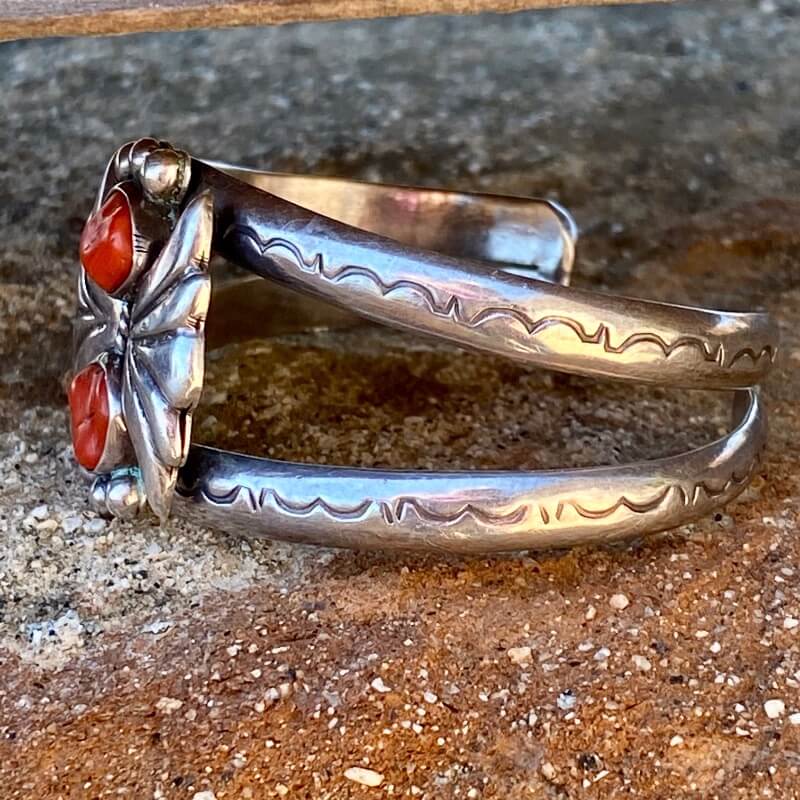 Navajo Stamped Sterling Silver Cuff Bracelet Red C0ral