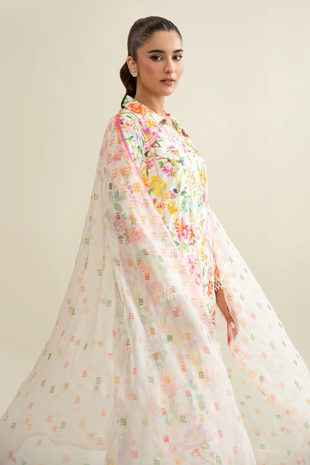 LAWN | EMBROIDERED