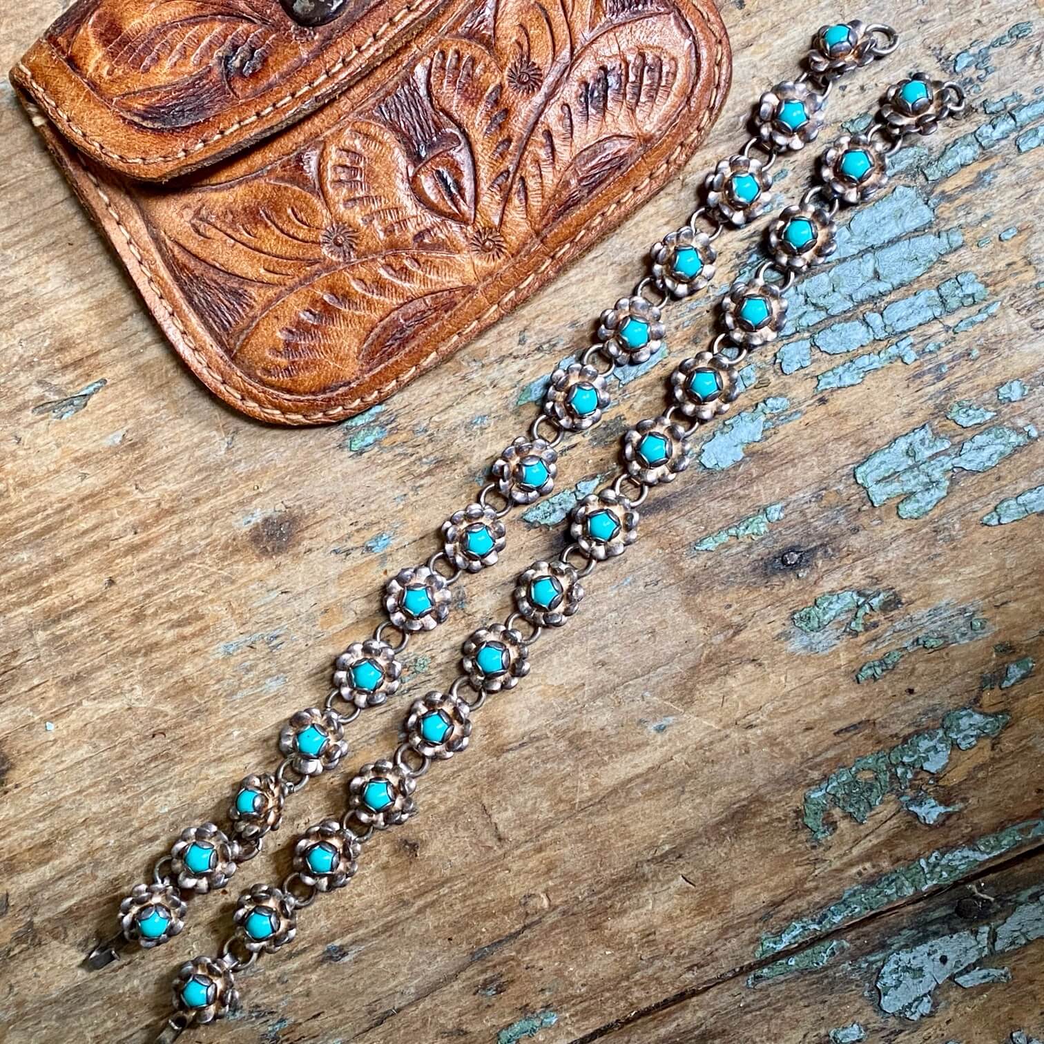 Vintage Mexican 3-D Rose Bracelet Turquoise Glass
