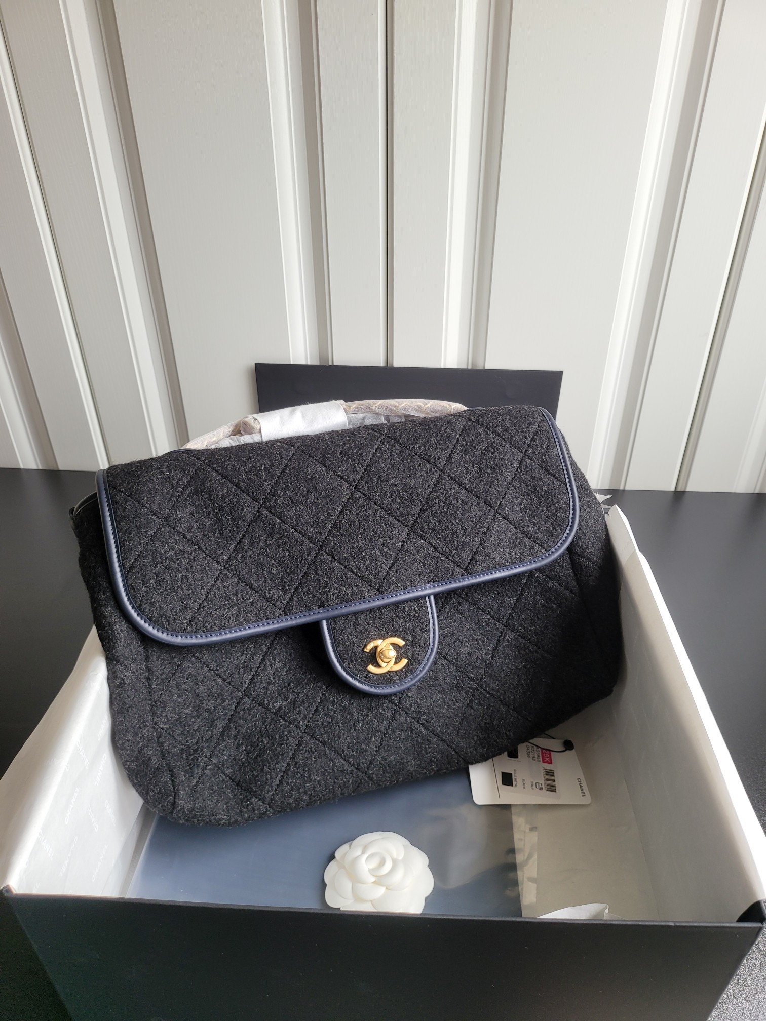 Classic Flap Maxi - Mocuir