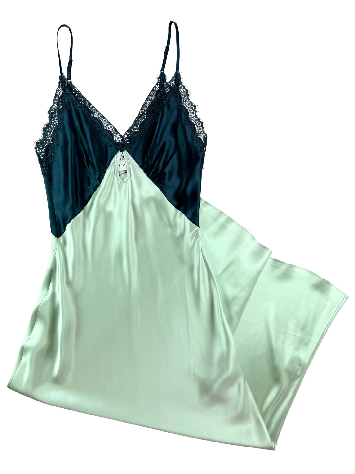 Ginia Lunar Slip