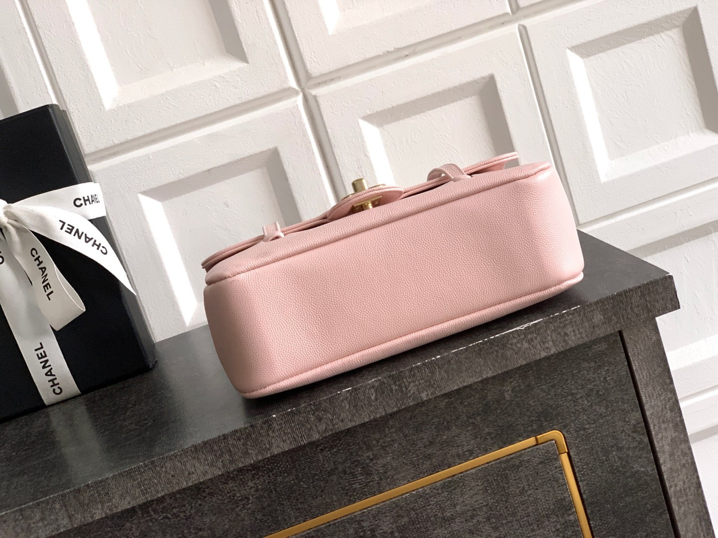 Preppy Coco Small Flap Bag (AS4818) in Light Pink Grained Calfskin with Gold-Tone Hardware, 26P Pre-Fall Collection - Mocuir