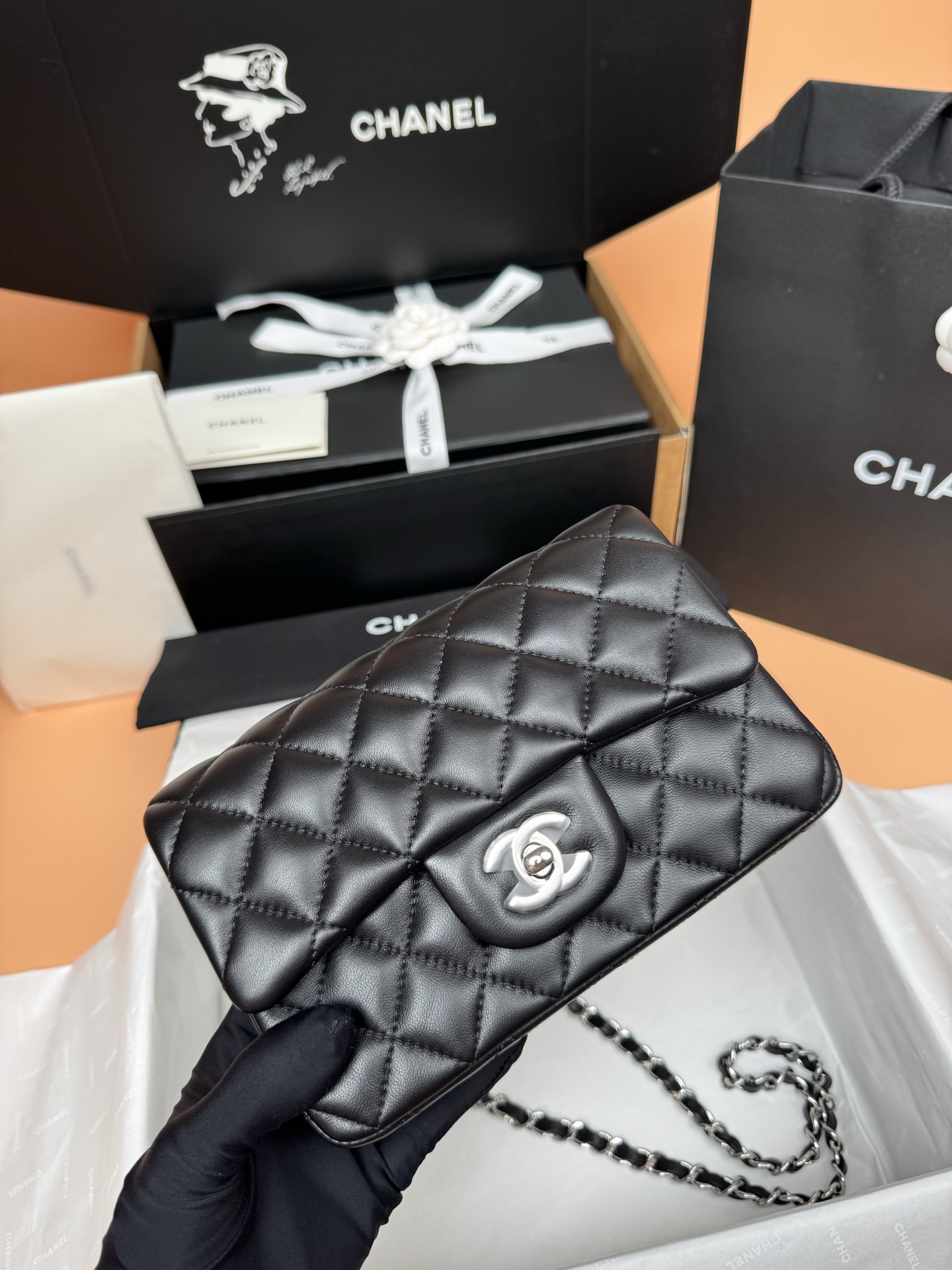 Classic Flap Mini（Silver LOGO） - Mocuir