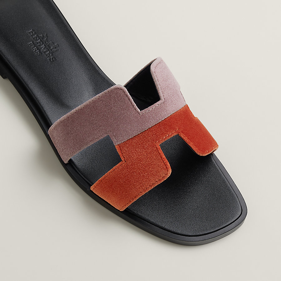 Oran sandal