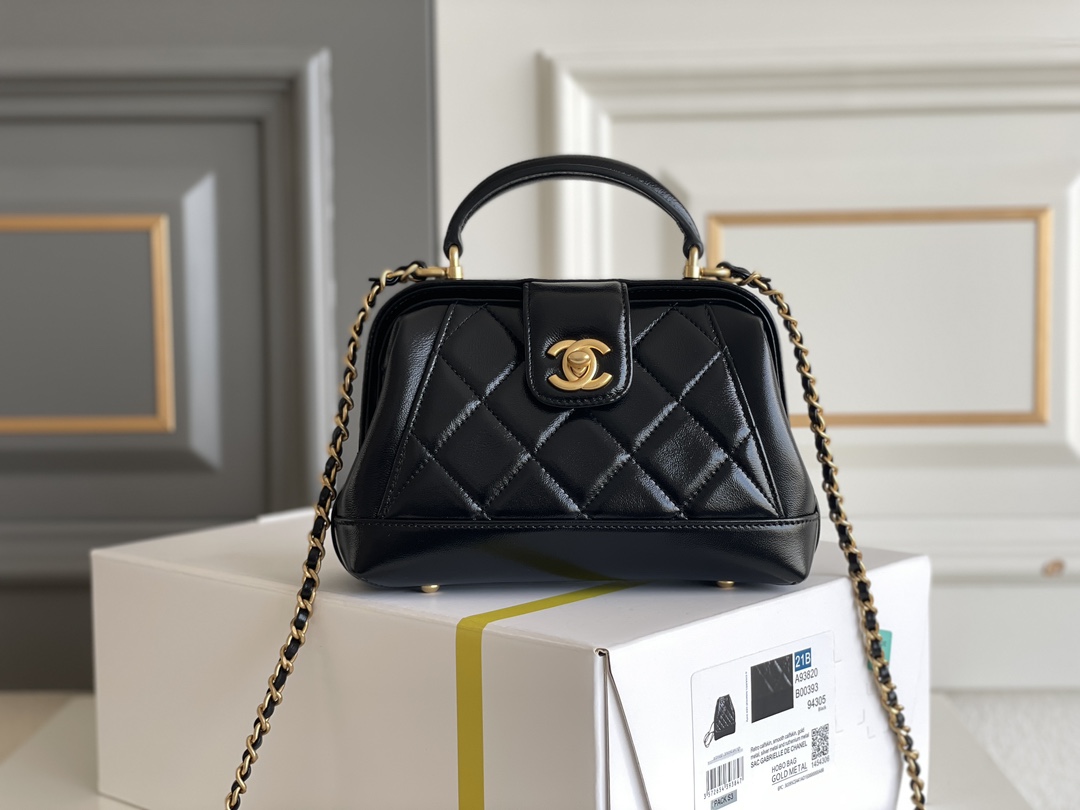 24A Mini Cocodoc Doctor Bag in Black Shiny Aged Lambskin with Aged Gold-Tone Hardware (Model AS4109) - Mocuir