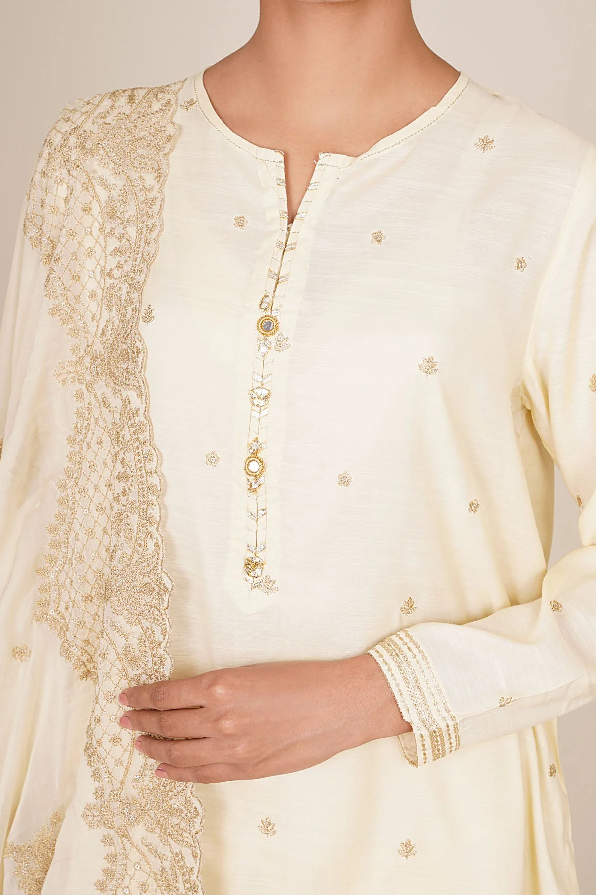 RAW SILK | EMBROIDERED