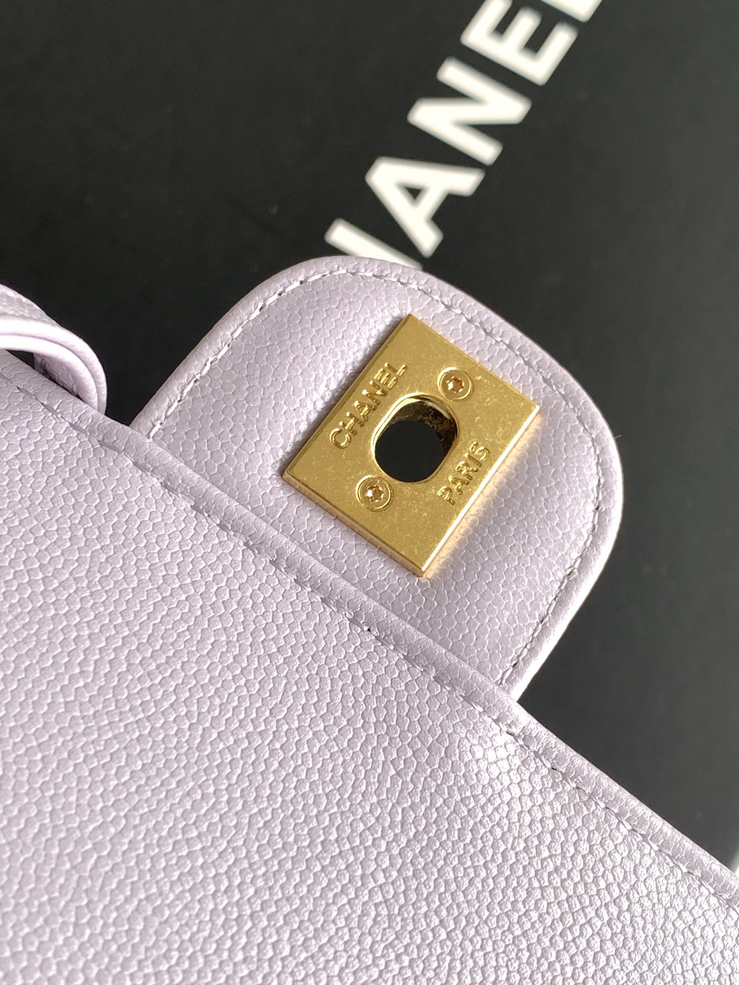 26P Preppy Coco Small Flap Bag in Lavender Grained Shiny Calfskin with Gold-Tone Hardware - Mocuir