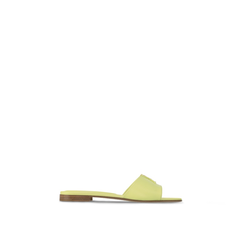 Capri Flat Mule