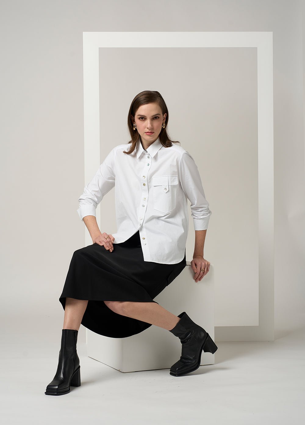 Modern Classic Contrast Shirt‌