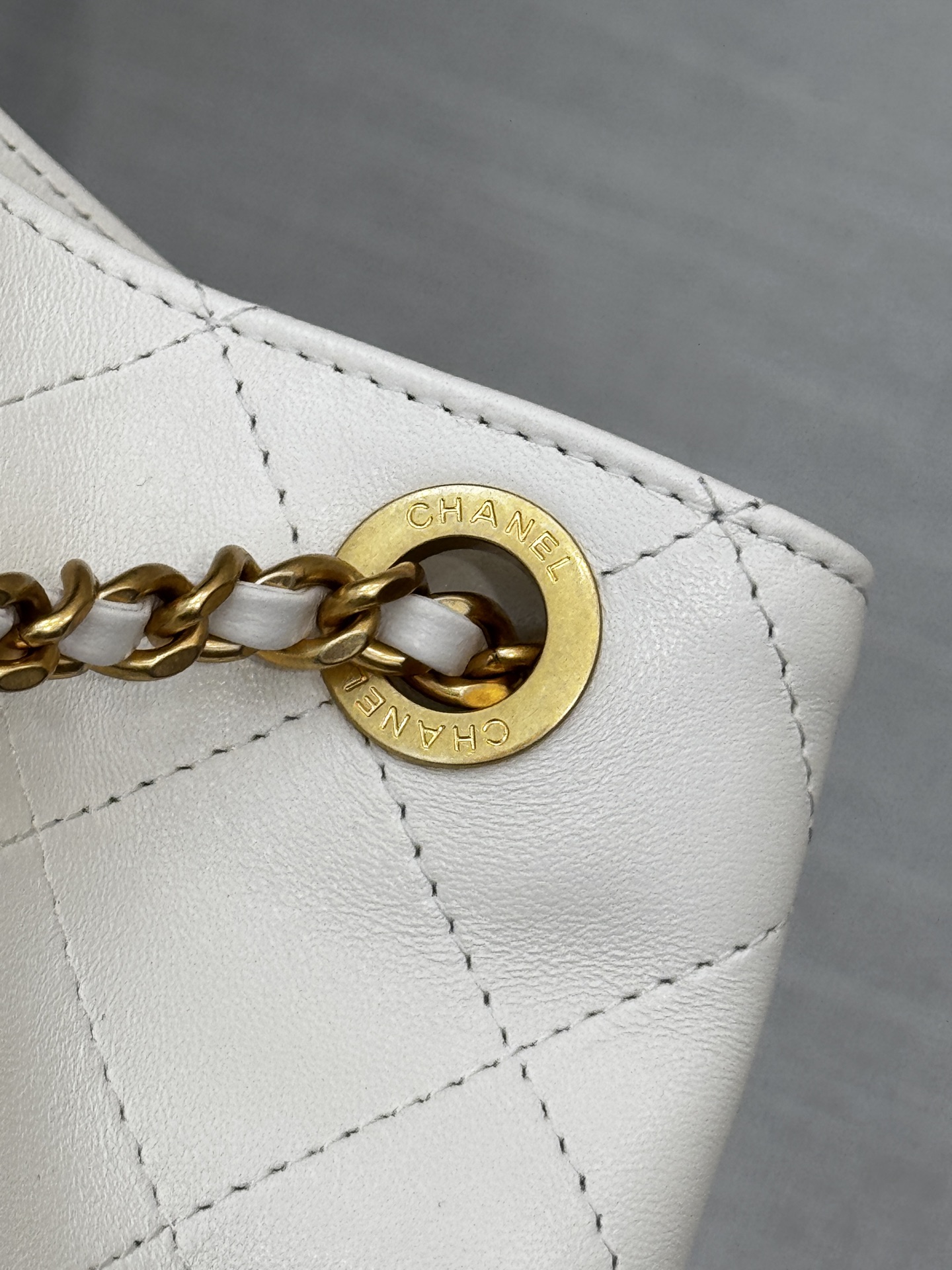 Drawstring Bucket Backpack（White） - Mocuir