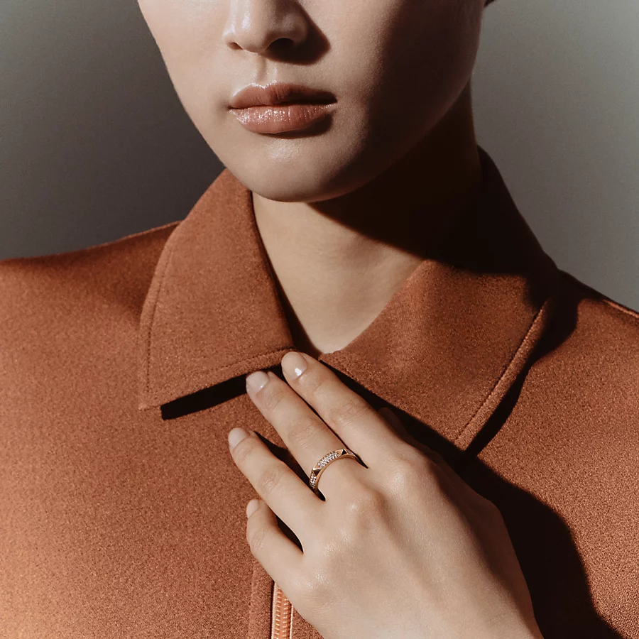 Herm??s Clou dH ring