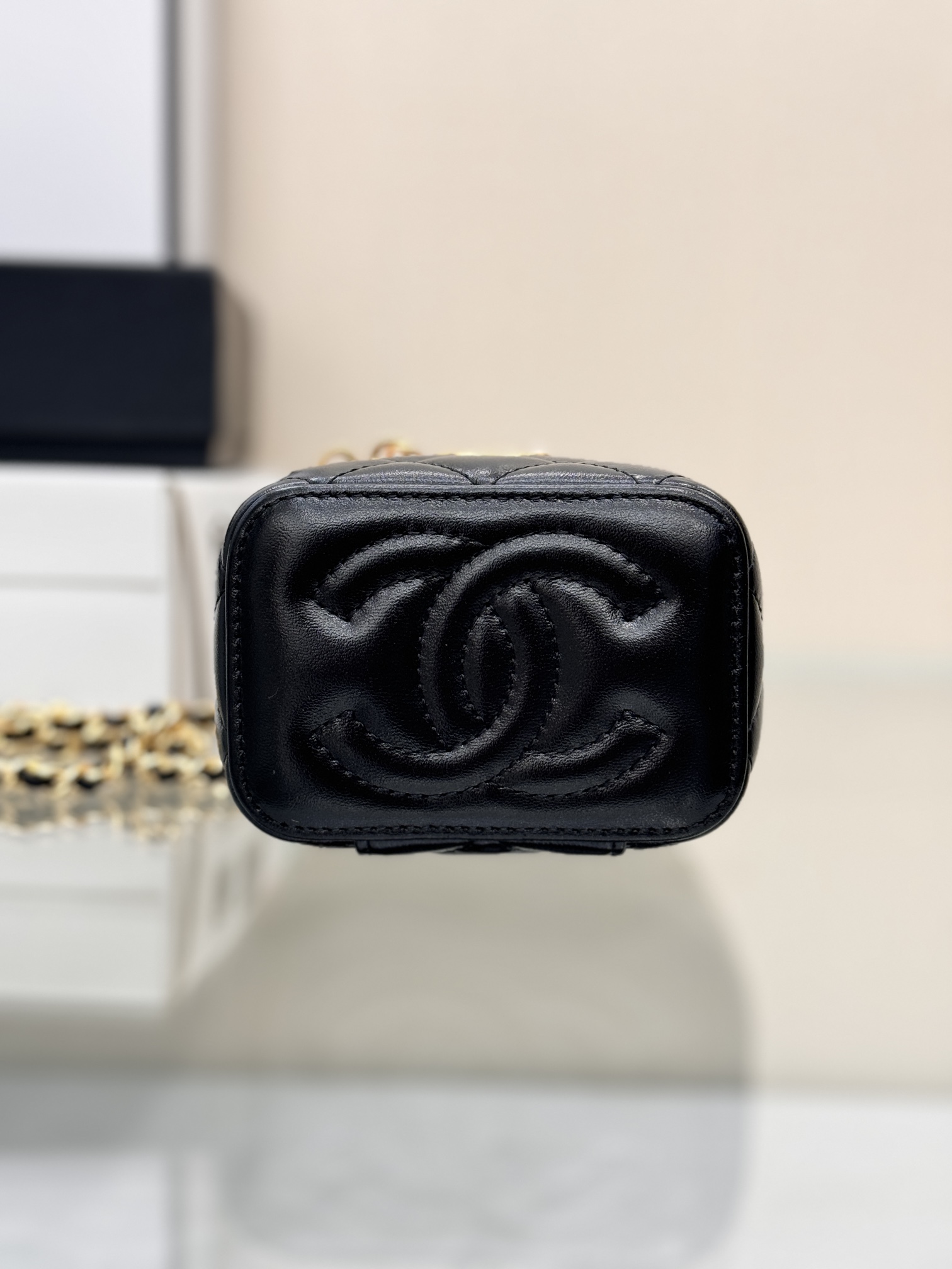 Long Vanity Case with Chain & Pearl Detail in Black Quilted Lambskin with Light Gold-Tone Hardware - Mocuir