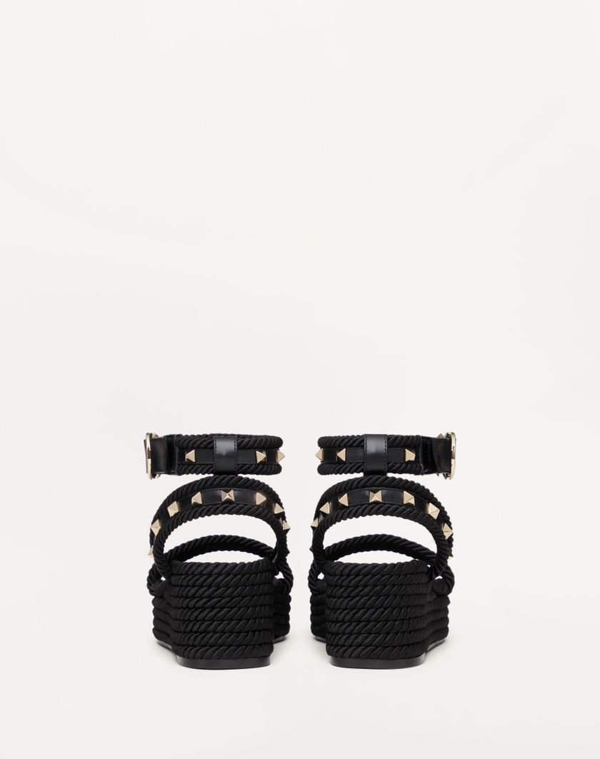 ROCKSTUD FLATFORM SANDAL IN CALFSKIN 45MM