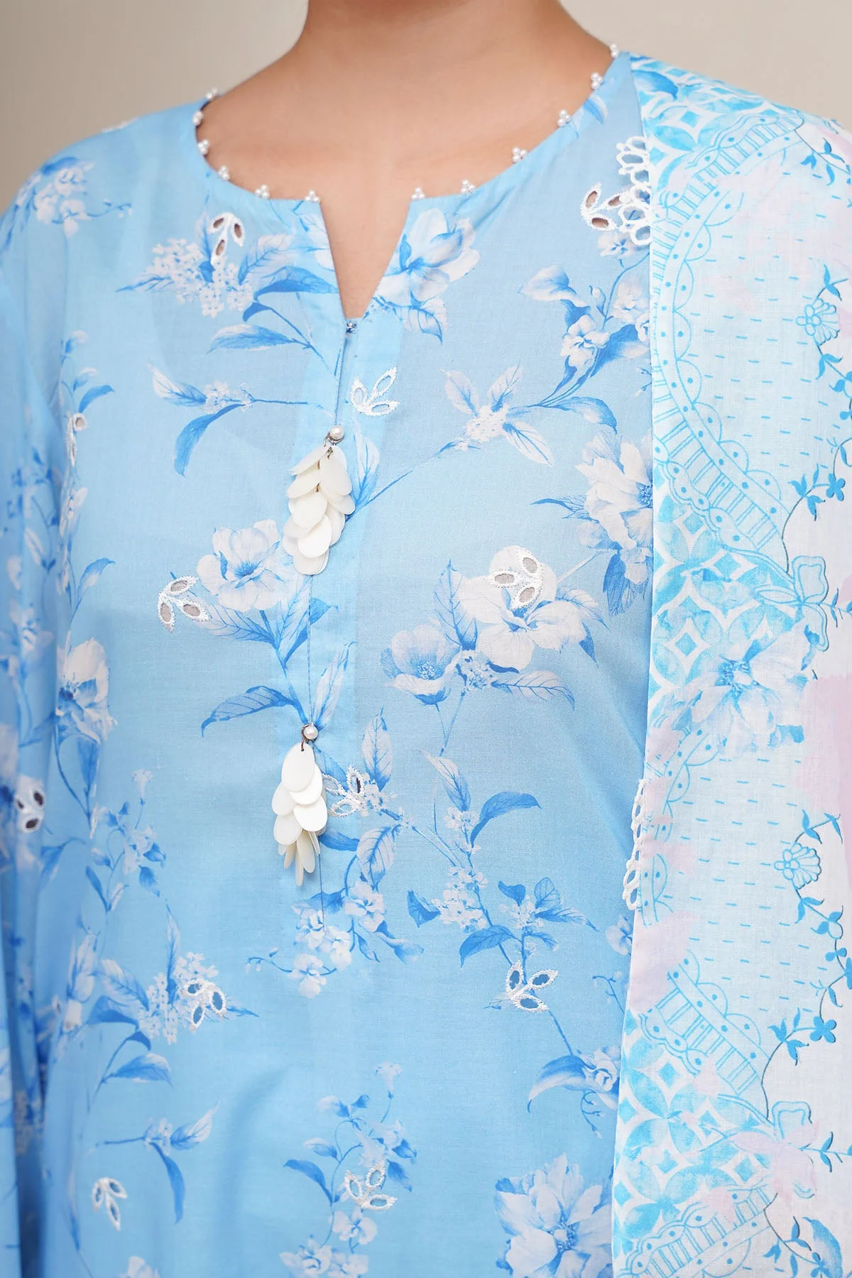 LAWN | EMBROIDERED