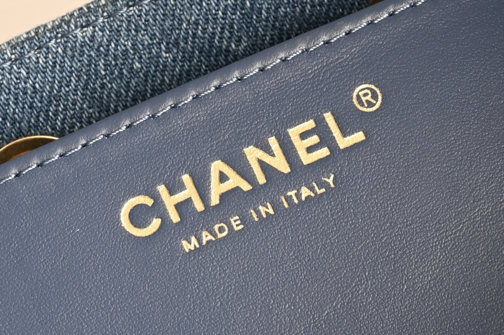 25 Small Handbag (AS5293) in Blue Washed Denim with Gold-Tone Metal Hardware - Mocuir