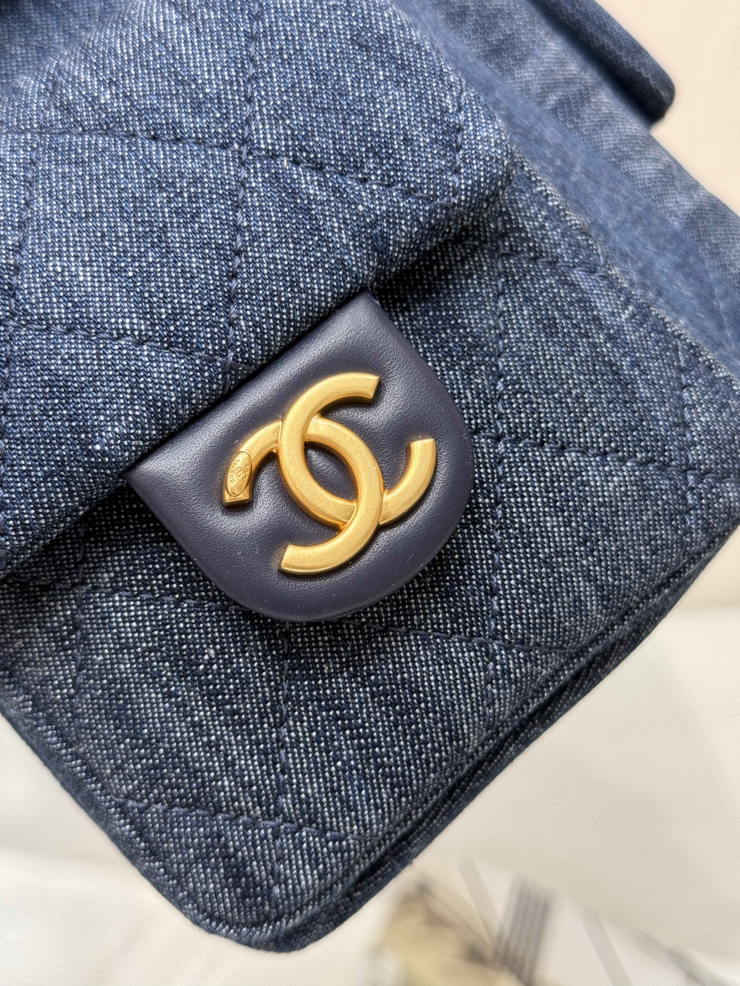 Drawstring Bucket Backpack（Dark Denim Blue） - Mocuir