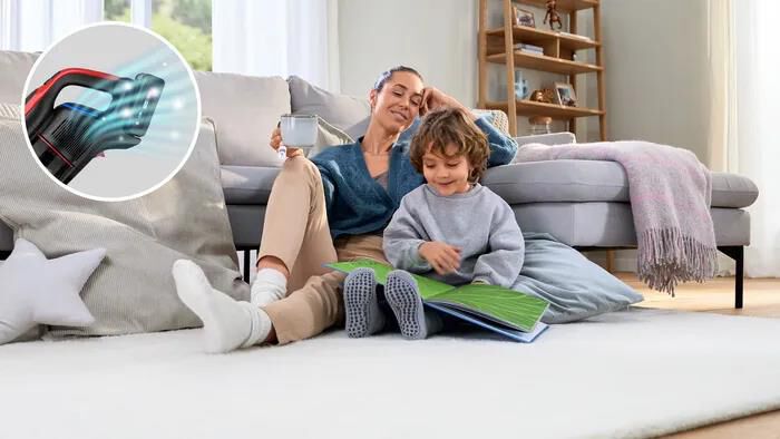 BOSCH - Aspirapolvere ricaricabile BCS1041PET-Black,Red