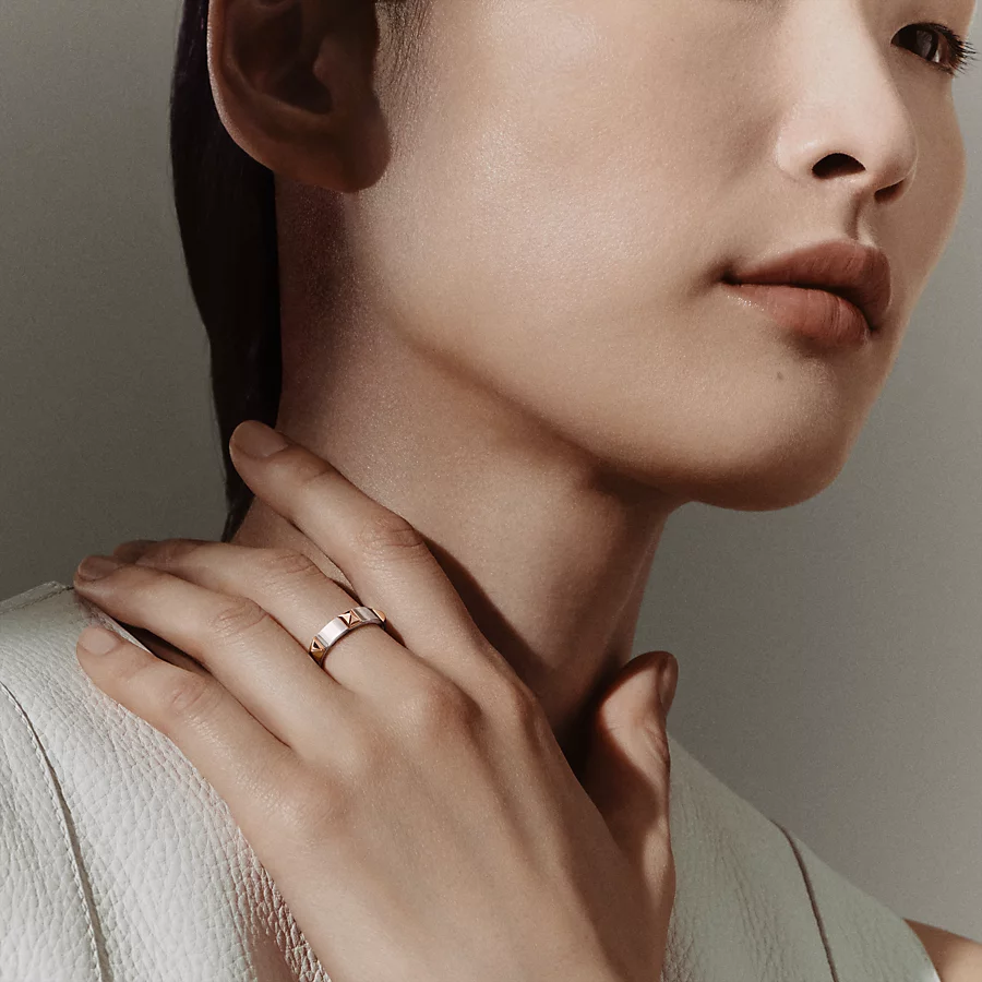 Herm??s Clou dH ring