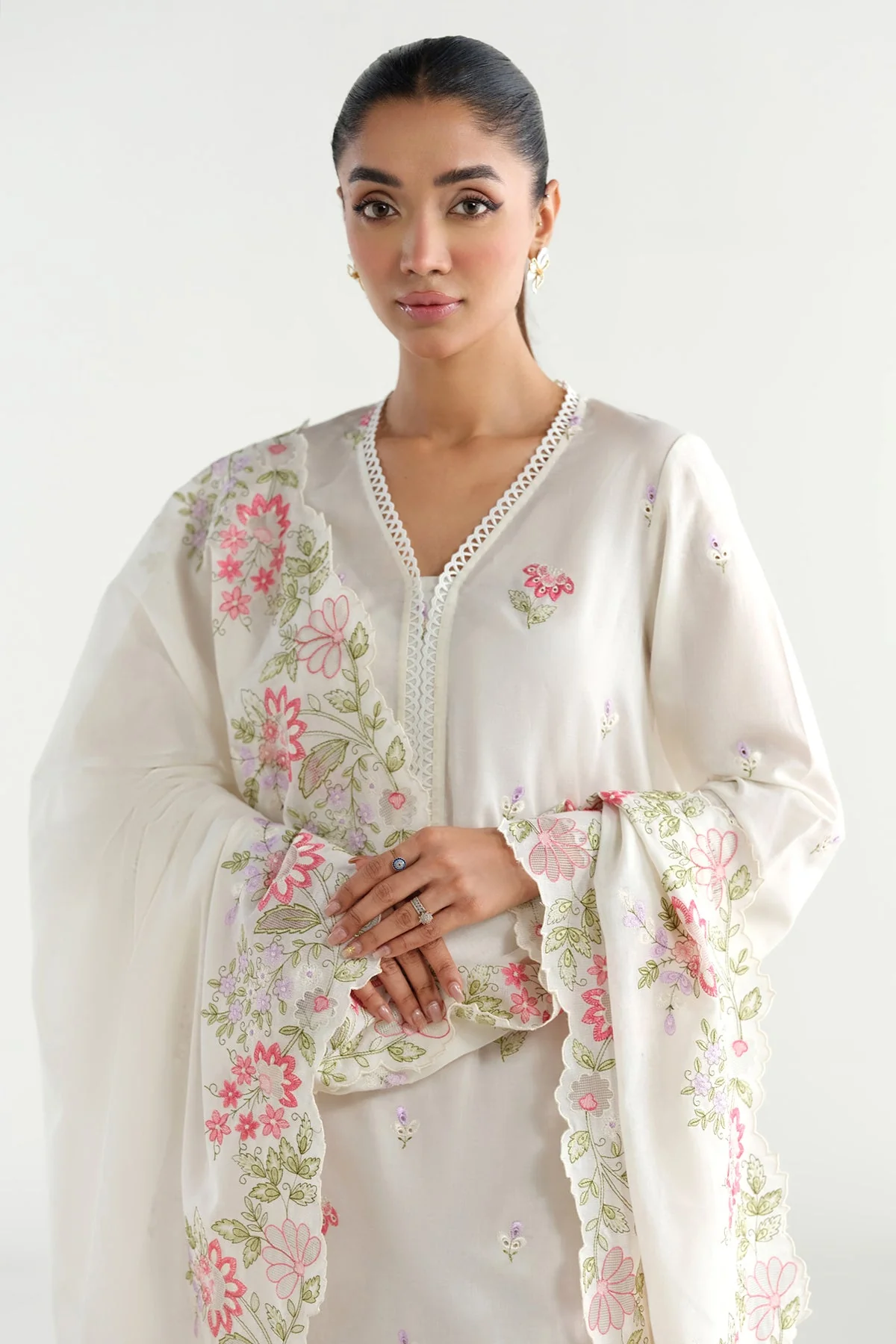 LAWN | EMBROIDERED