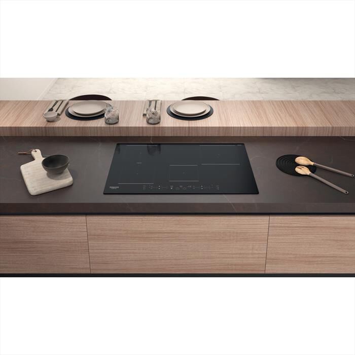 HOTPOINT ARISTON - Piano cottura induzione HB 0577B NE 77 cm-Nero
