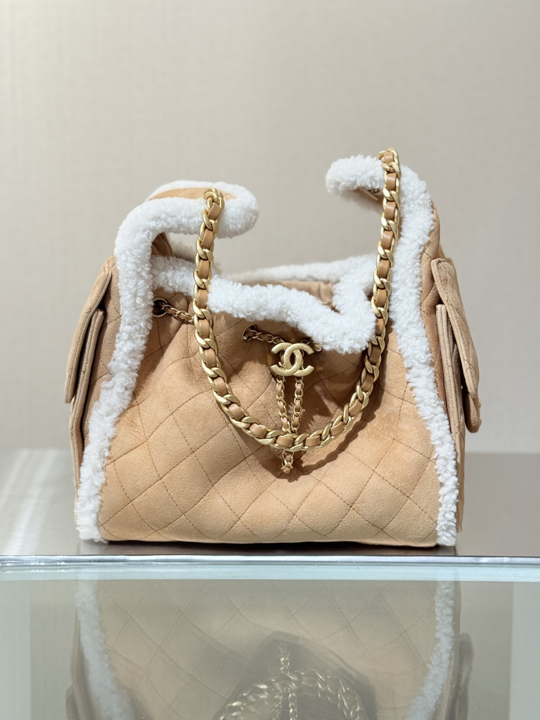 25K Fall-Winter 25 Bag Shearling Suede Drawstring Hobo Bucket Bag in Caramel with Vintage Gold Hardware (Model AS5293) - Mocuir