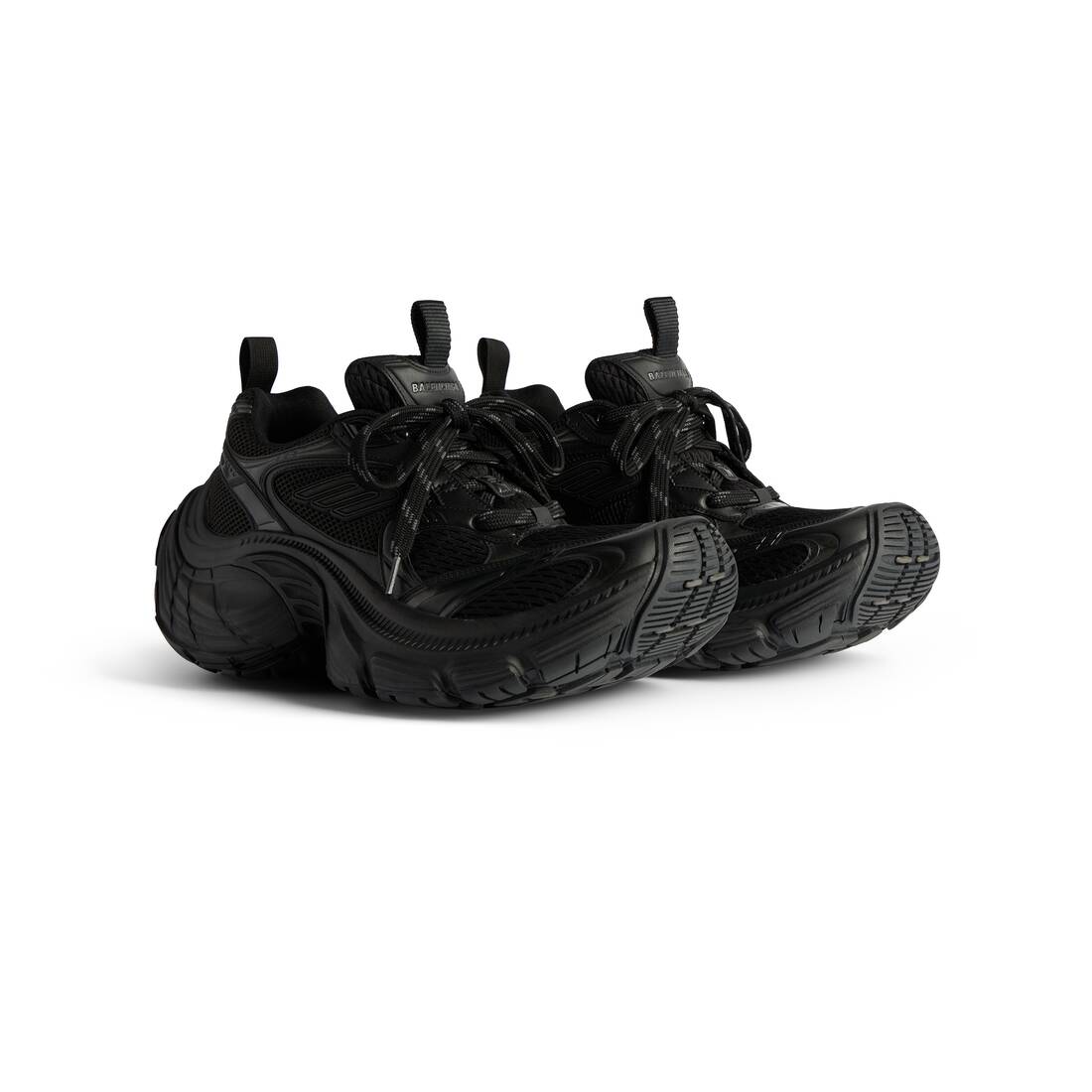 Mens 10xl Sneaker in Black