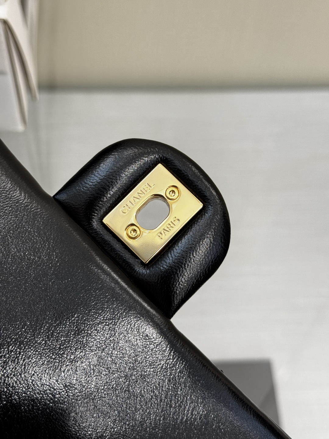 24B Classic Flap Large with Twist Handle in Black Waxed Lambskin with Gold-Tone Hardware (Model AS5166) - Mocuir