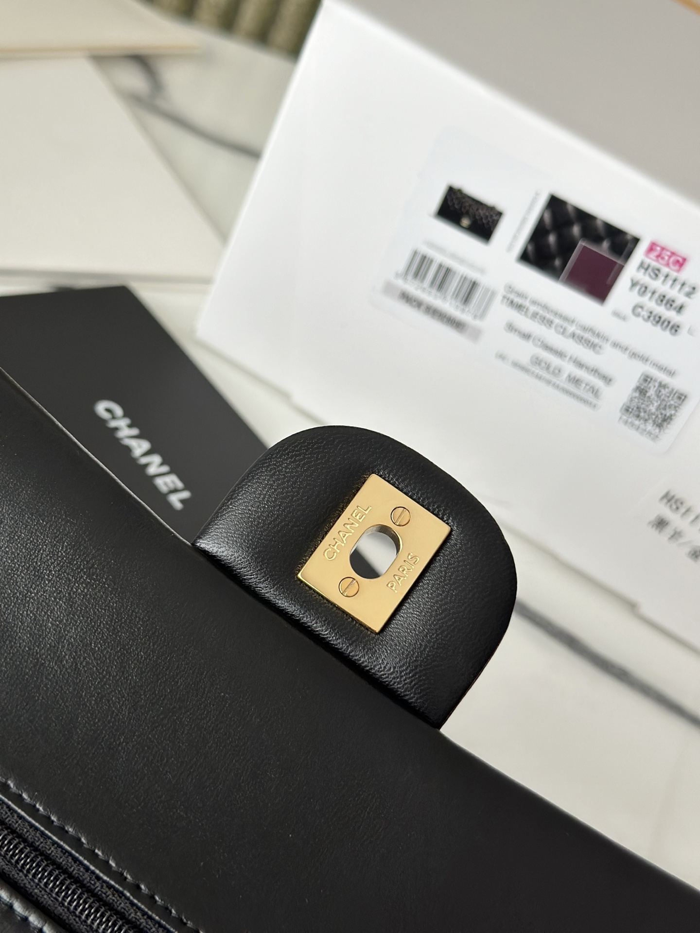 25C Timeless Classic Flap（Gold Buckle） - Mocuir