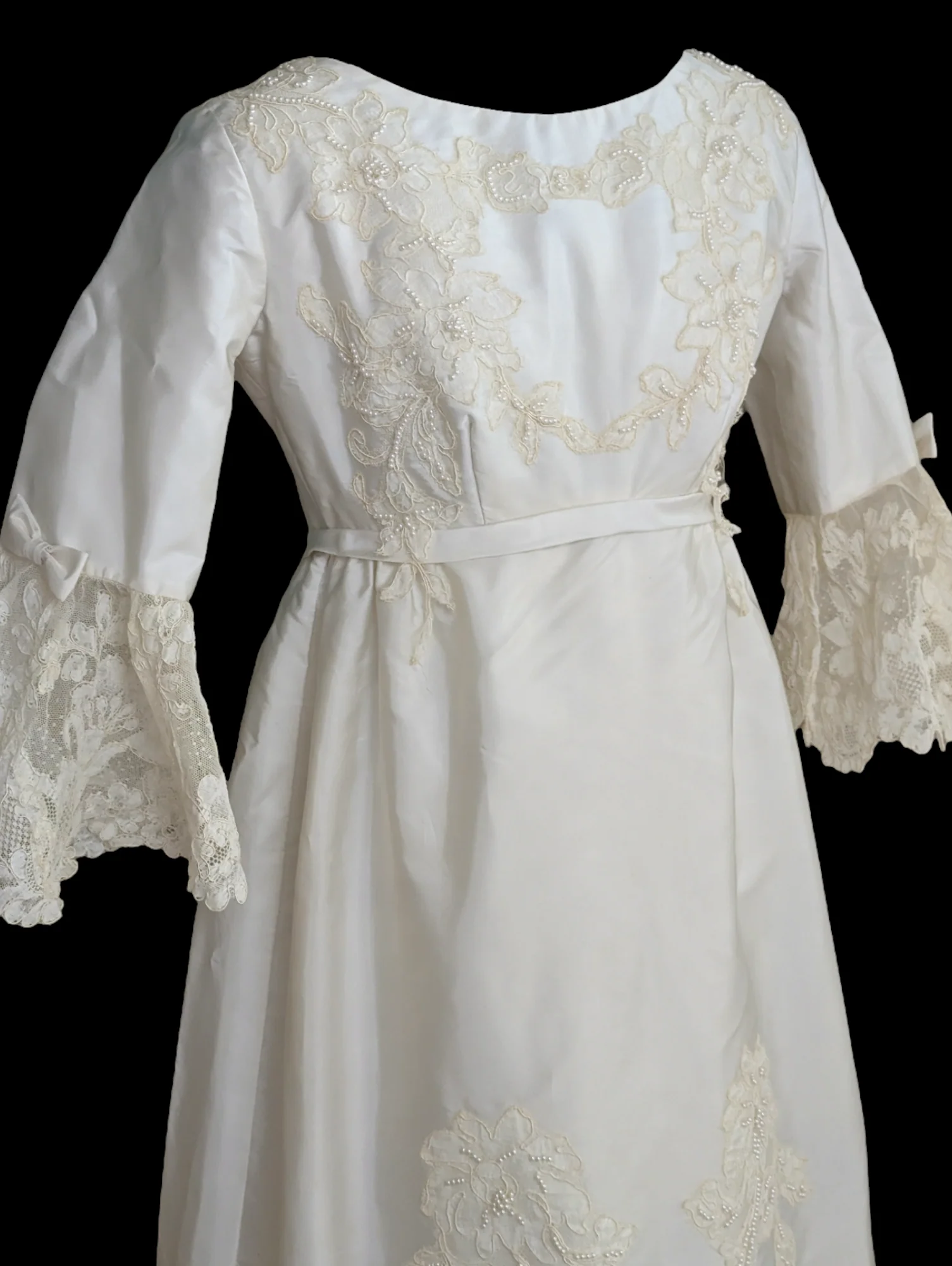 1960s - 1970s Empire Waist Victorian Regency Inspired Bridgerton Style Wedding Dress