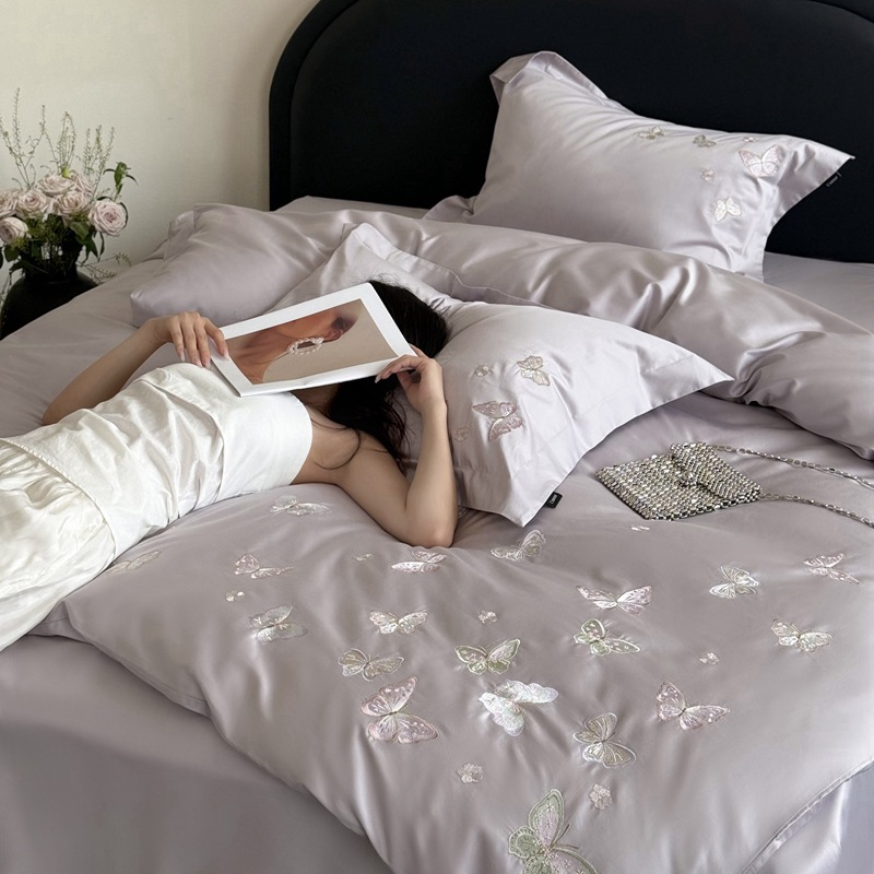 Cotton long-staple cotton four-piece cotton embroidered quilt cover bedding set of 4