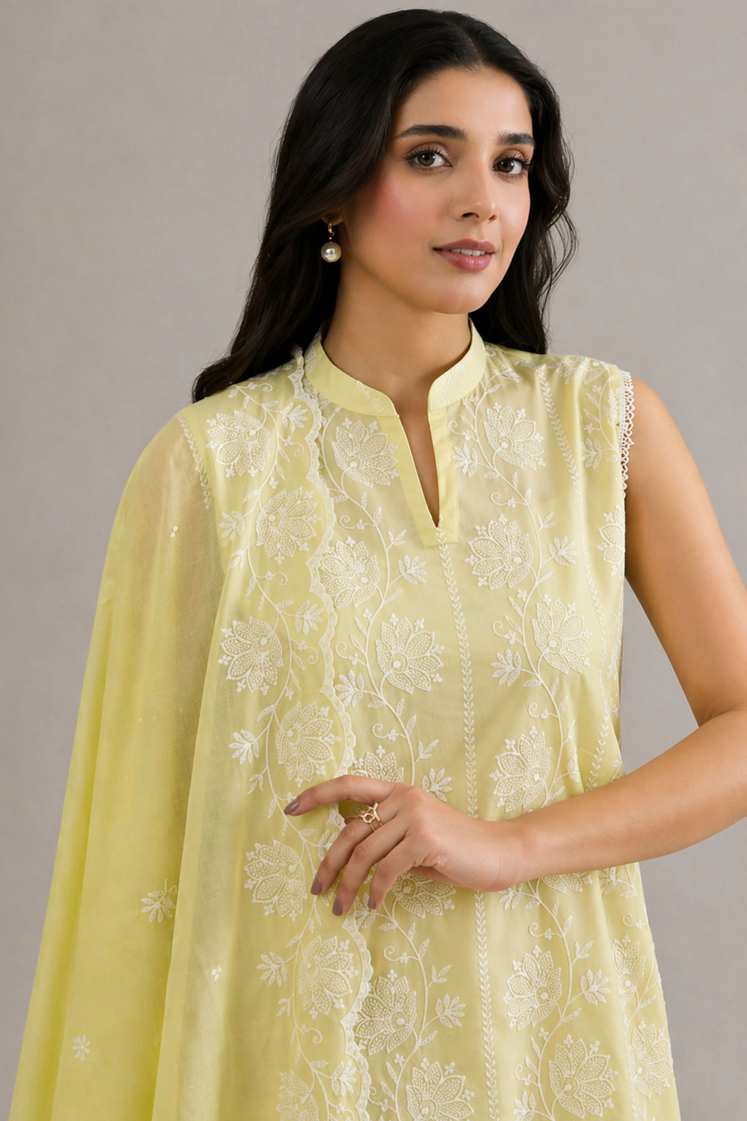 LAWN | EMBROIDERED