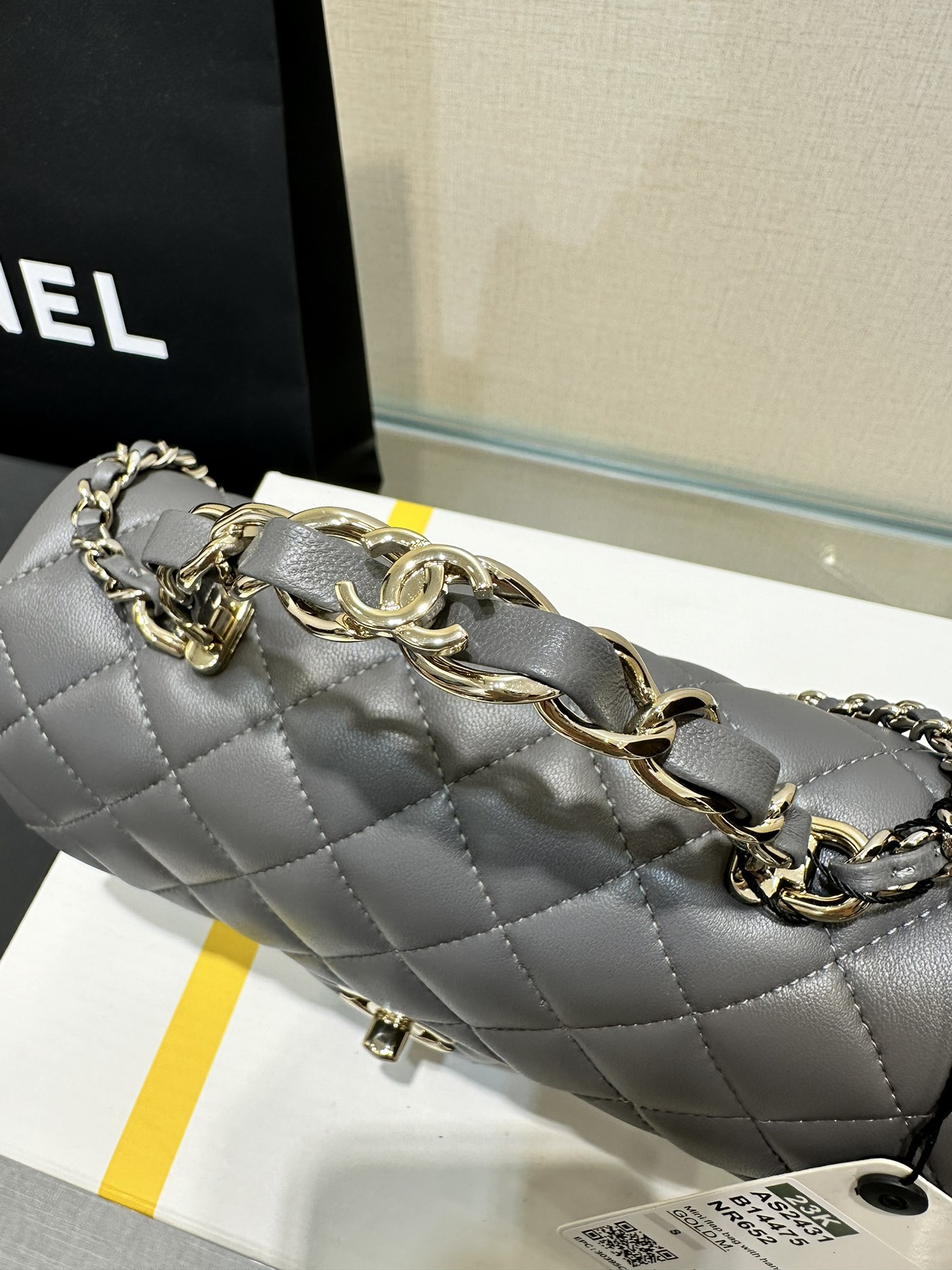 Mini Flap Bag with Top Handle（Gray） - Mocuir